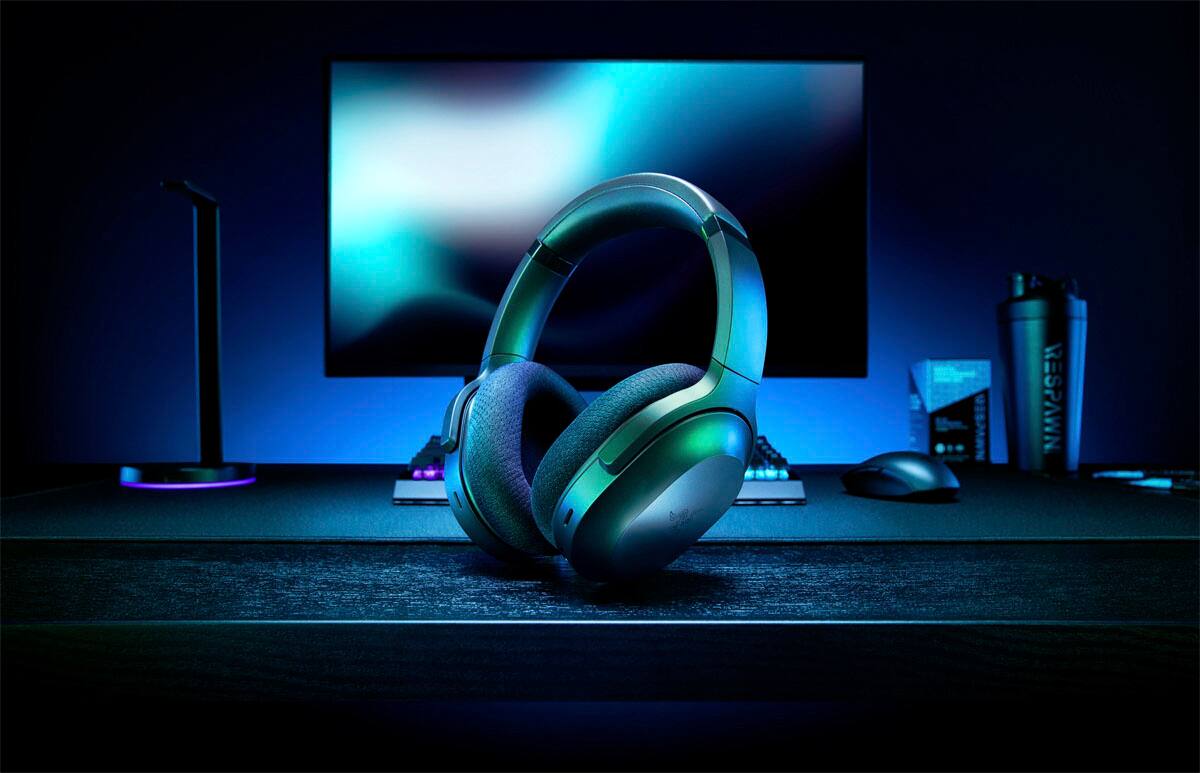 Alt View 14. Razer - Barracuda Wireless Stereo Gaming Headset for PC, PS5, PS4, Switch, and Mobile - Black.