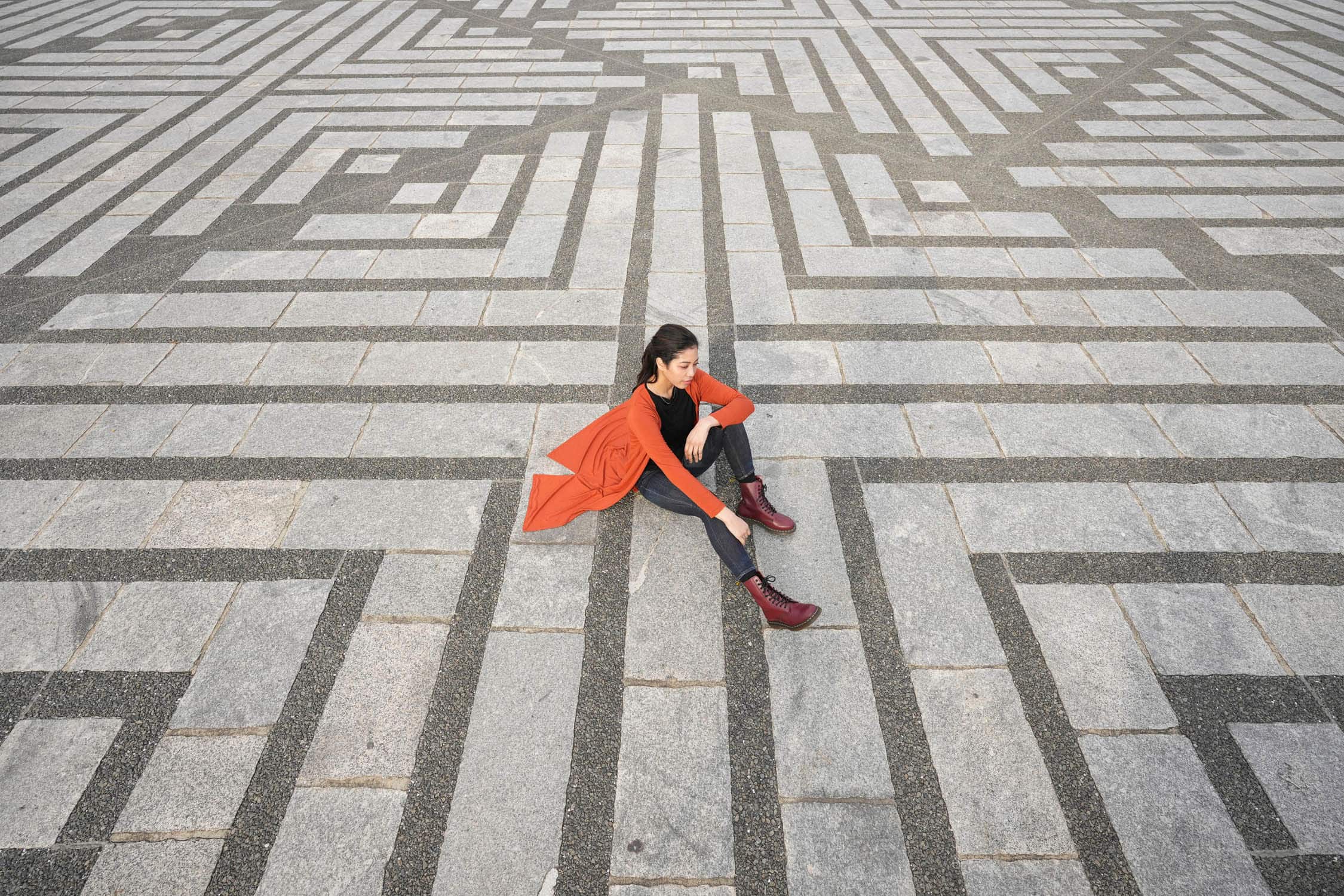 Alt View 15. Sony - Alpha FE PZ 16-35mm F4 G full-frame constant-aperture wide-angle power zoom G Lens - Black.