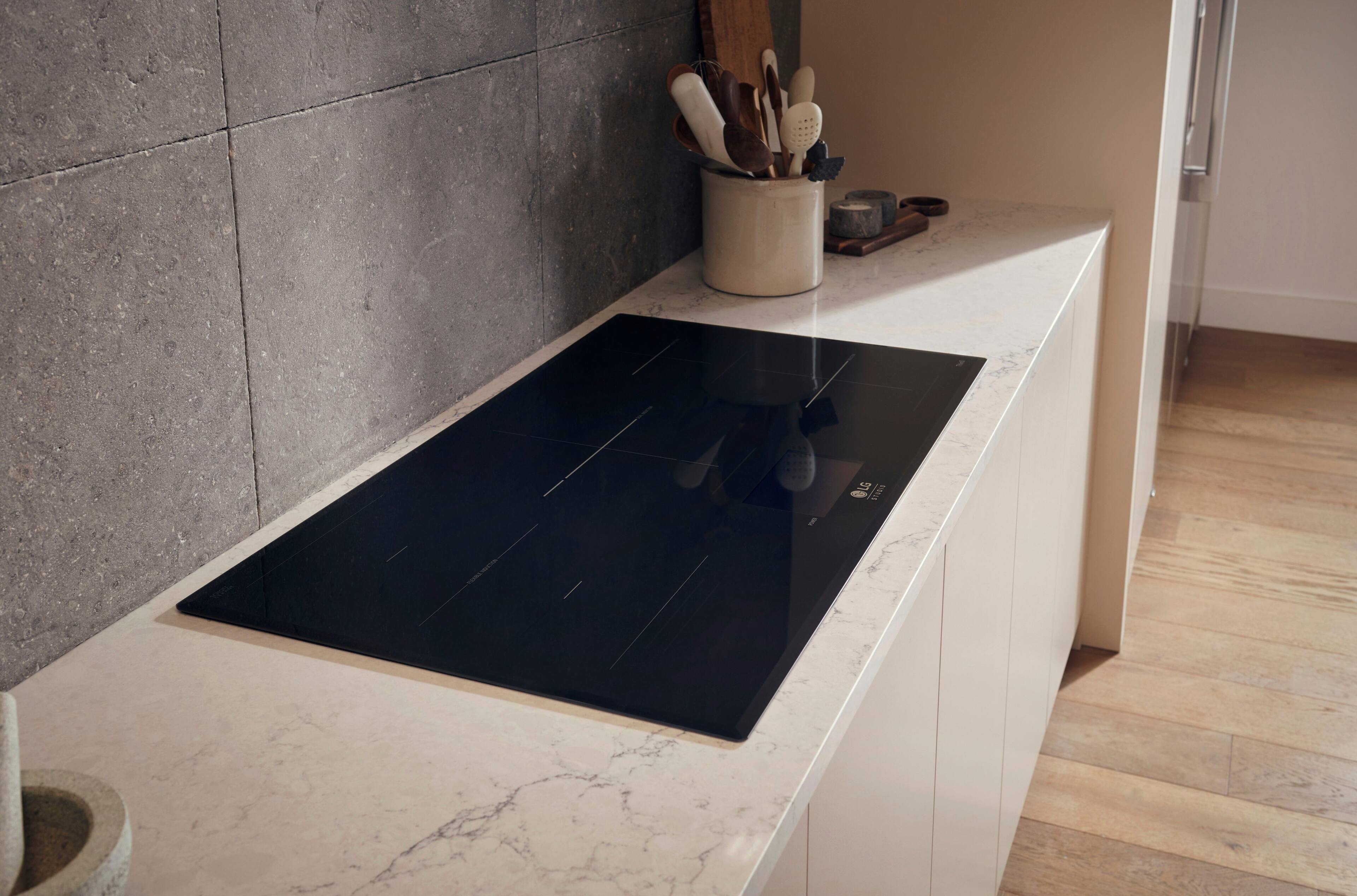 Alt View 21. LG - STUDIO 36" Smart Built-in Electric Induction Cooktop with 5 Elements and Flex Cooking Zone - Black.