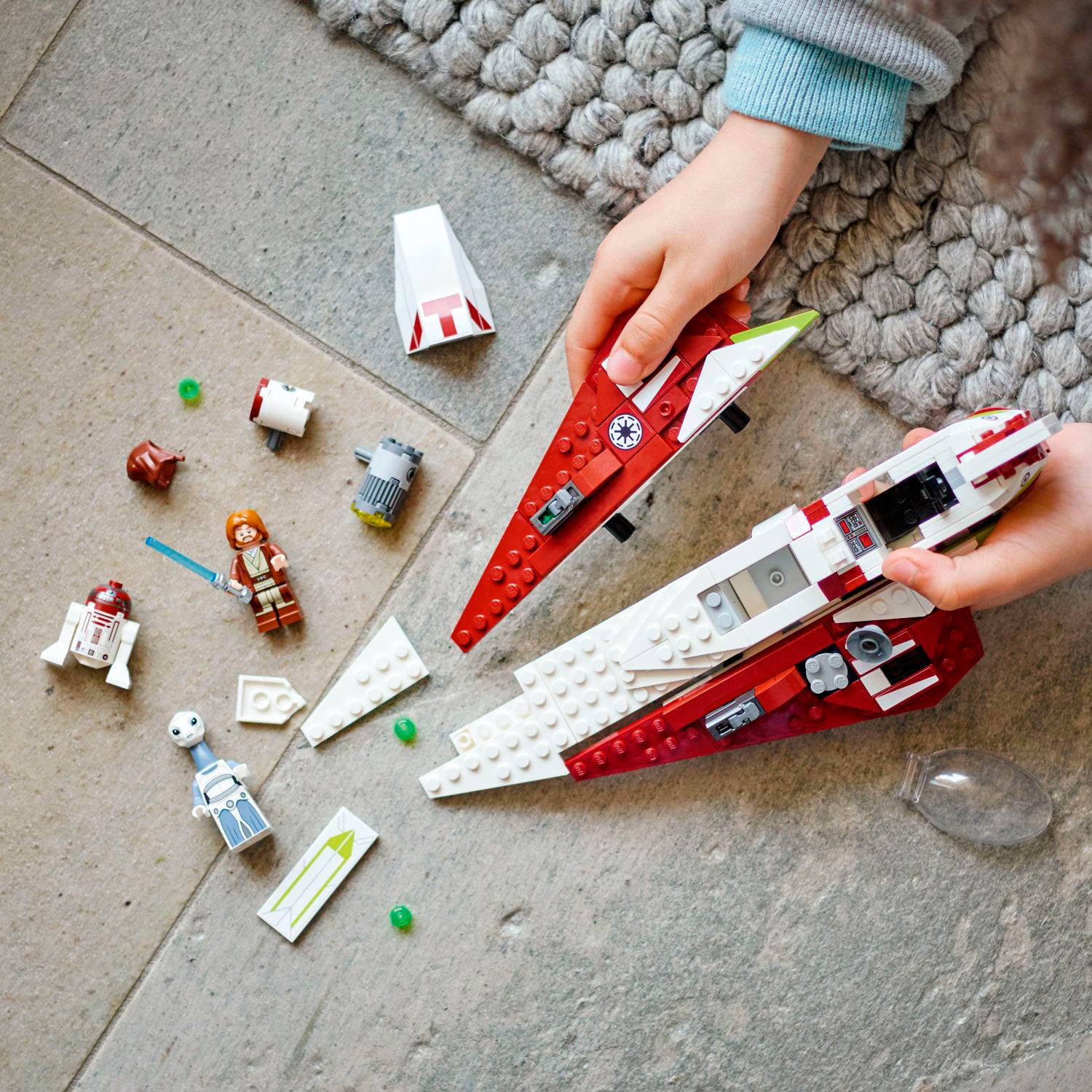 LEGO Star Wars Obi-Wan Kenobis Jedi Starfighter 75333 Toy Kit Pieces) - Best Buy