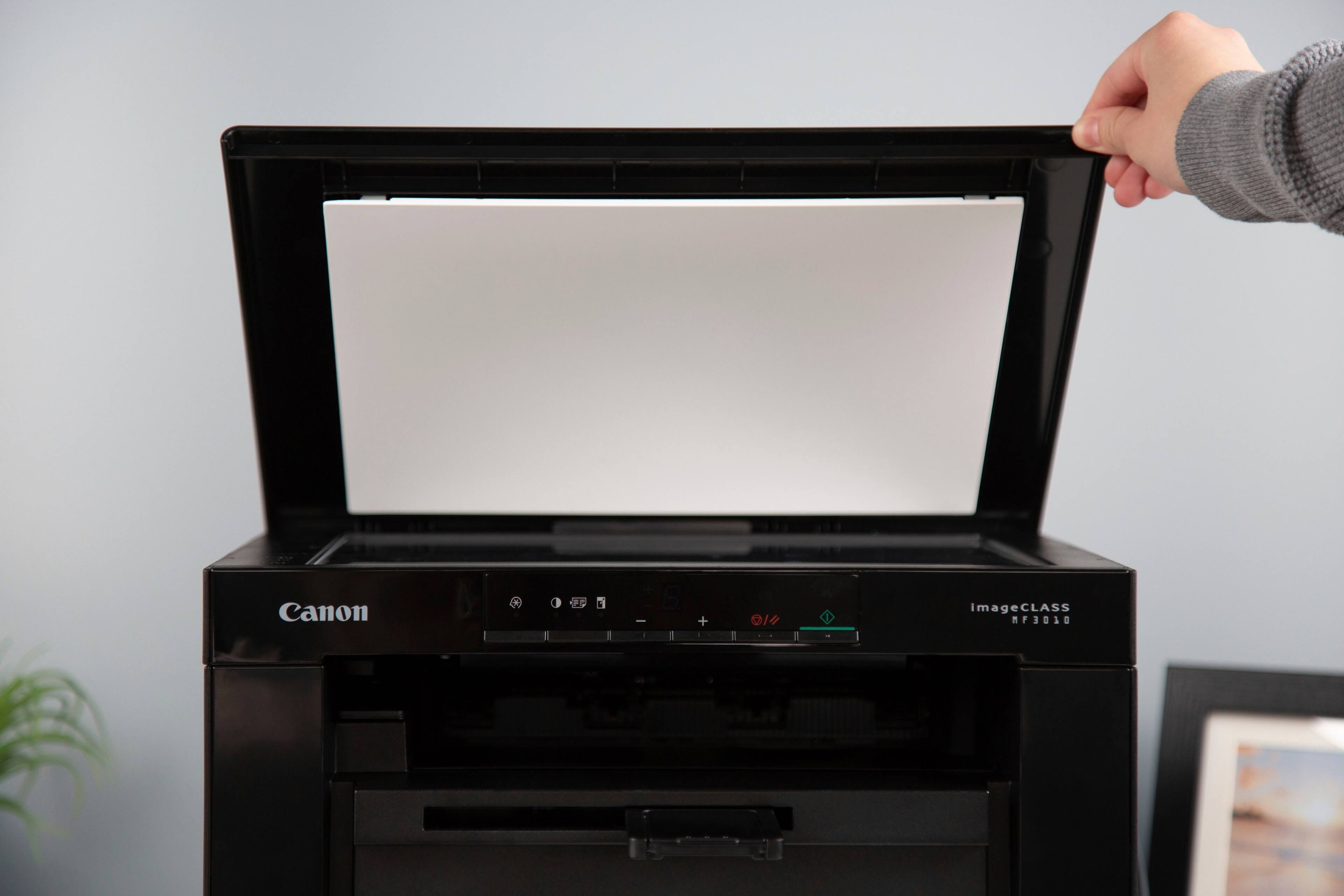 Alt View 32. Canon - imageCLASS MF3010VP Wired Black-and-White All-In-One Laser Printer - Black.