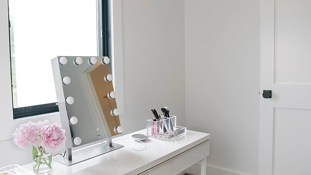 Alt View 14. iHome - HOLLYWOOD PRO Vanity Stereo Speaker with Bluetooth, Speakerphone, USB Charging and Removable 10x Detail Mirror - Silver/Nickel.