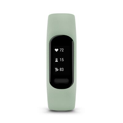 Garmin vívosmart 5 Smart Fitness Tracker + Heart Rate Small/Medium Garmin vívosmart 5 Smart Fitness Tracker + Heart Rate Small/Medium