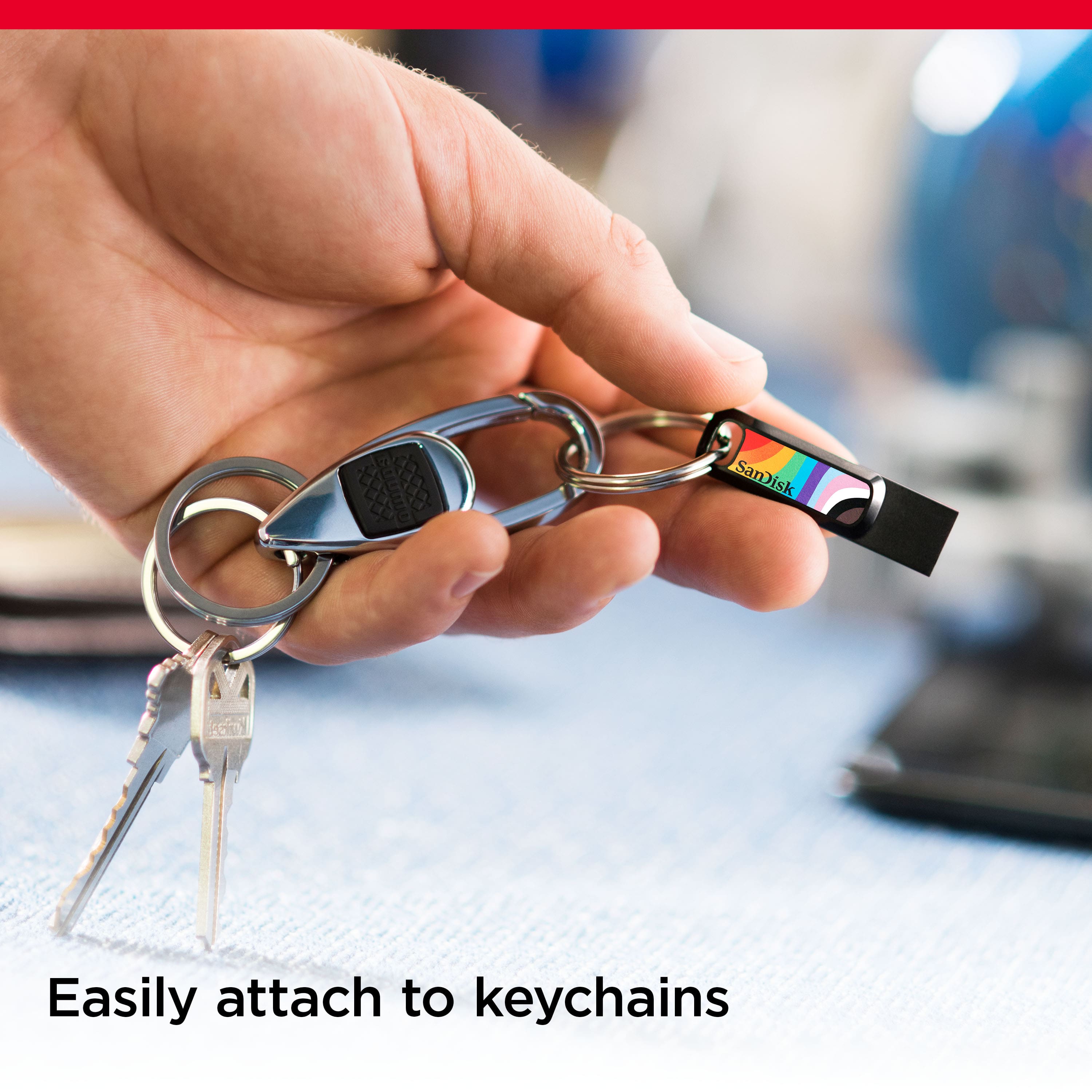 SanDisk Easily attach to keychains