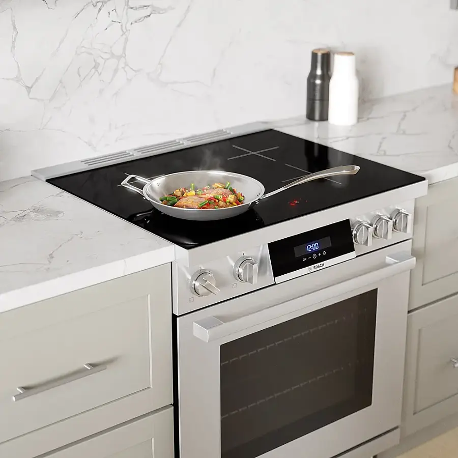 Alt View 18. Bosch - 800 Series 3.9 Cu. Ft. Freestanding Electric Induction Industrial Style Range - Stainless Steel.