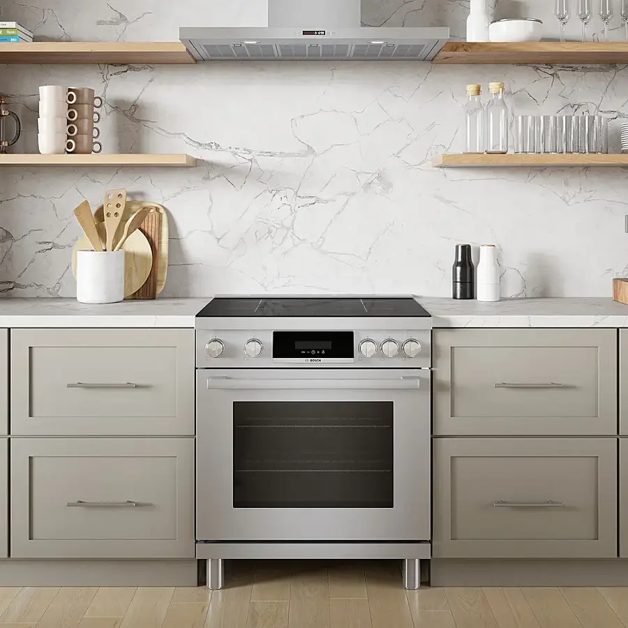 Alt View 19. Bosch - 800 Series 3.9 Cu. Ft. Freestanding Electric Induction Industrial Style Range - Stainless Steel.