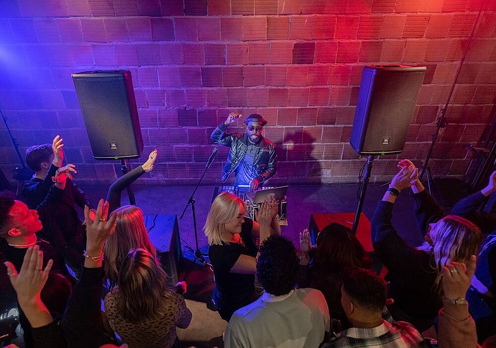 Alt View 20. JBL - EON712 12" Powered PA Speaker with Bluetooth - Black.