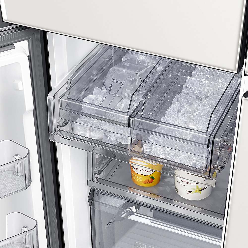 Alt View 16. Samsung - BESPOKE 29 cu. ft. 4-Door Flex Smart Refrigerator with Customizable Panel - White Glass.