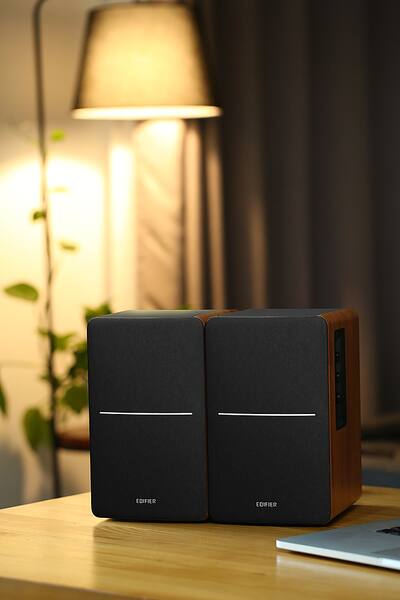 Event Opal actieve studio monitoren (set van 2) | Bax Music Event Opal actieve studio monitoren (set van 2) | Bax Music
