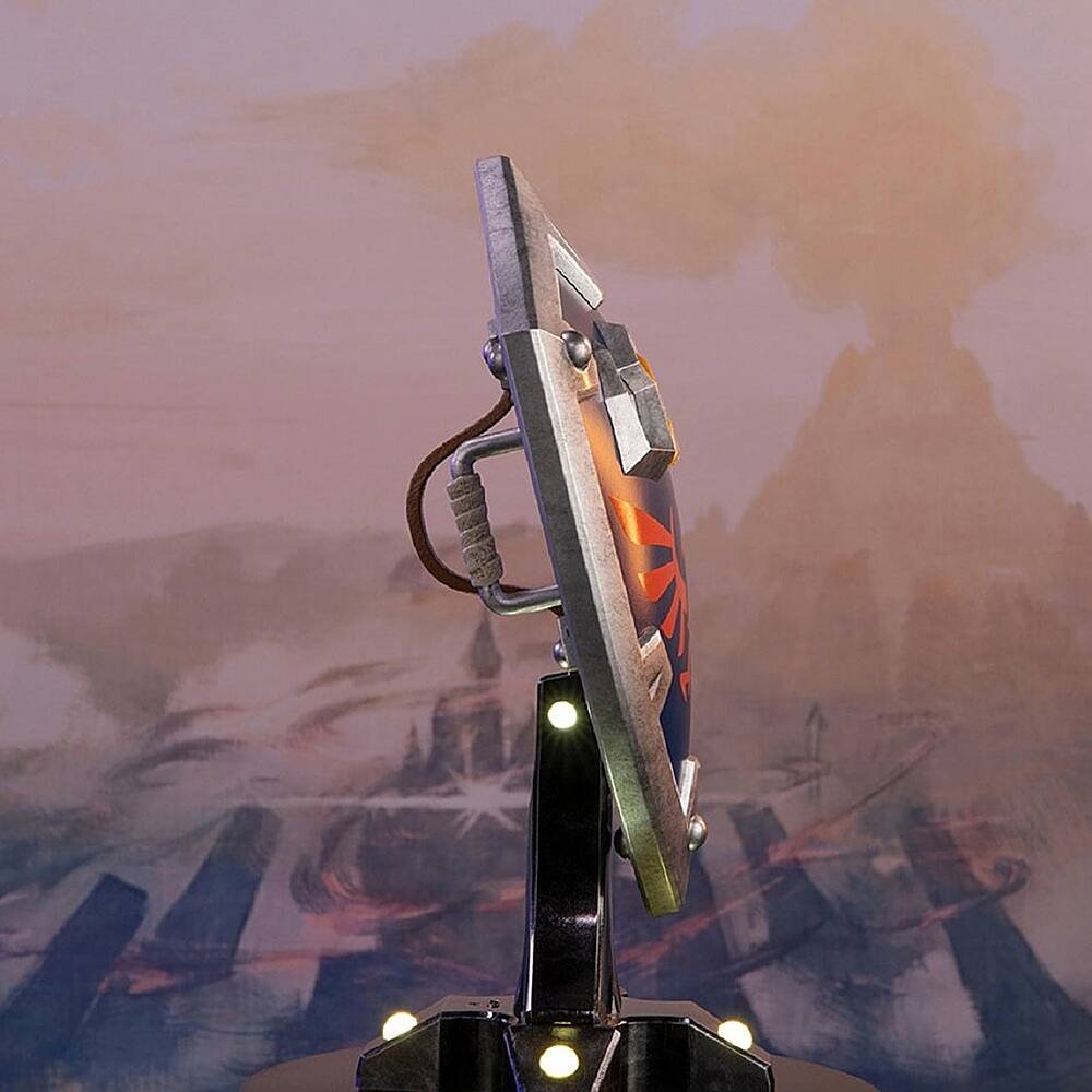 Alt View 18. First 4 Figures - The Legend of Zelda: Breath of the Wild - Hylian Shield (Collector's Edition).