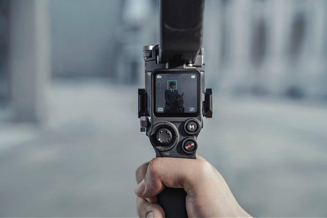 Buy DJI RS 3 Pro Gimbal Stabilizer Combo from Sharp Imaging