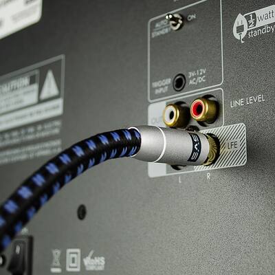 RiteAV - Piastra A Muro Passacavo RCA Femmina/Femmina Bianco/Grigio Per Subwoofer E Audio
