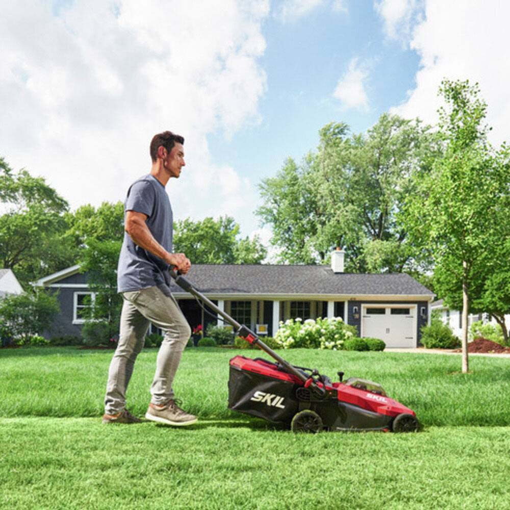 Alt View 15. Skil - 20-Volt PWR CORE 20 18-Inch Push Lawn Mower (2 x 4.0Ah Batteries and 1 x Dual Port Charger) - Red/Black.