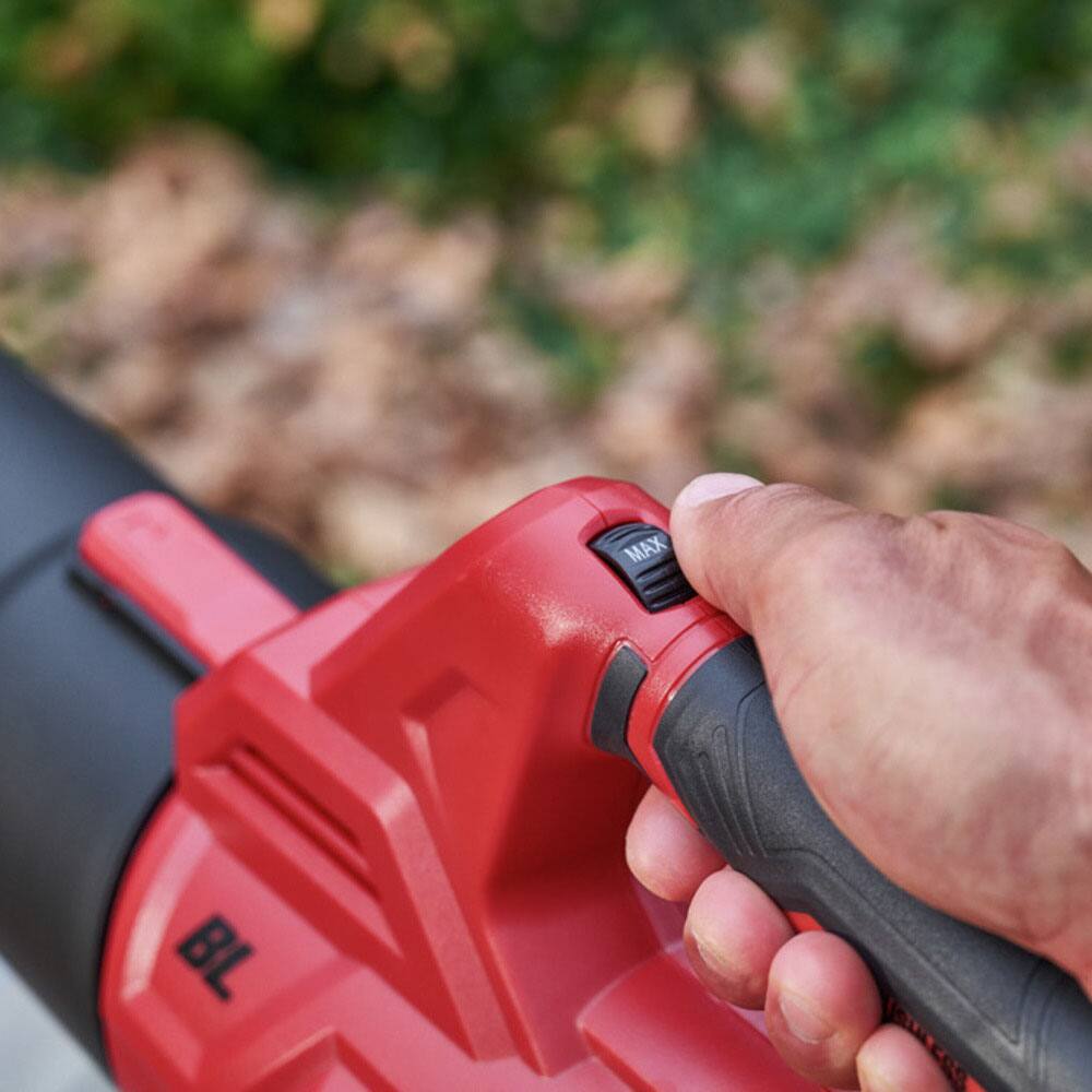 Alt View 12. Skil - PWR CORE 20 Brushless 20V 400 CFM Leaf Blower with 4.0Ah Battery and Charger - Red/black.