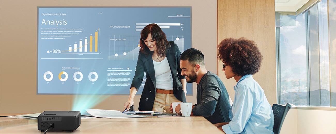 Digital Distribution & Sales Analysis AR Consumption growth T17 +3 +2 . Average user base + 89% Soccial - Mas DEDD