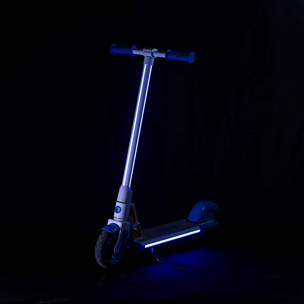 Left View: GoTrax - GKS Plus Electric Scooter for Kids w/ 7mi Max Operating Range & 7.5 Max Speed - Blue