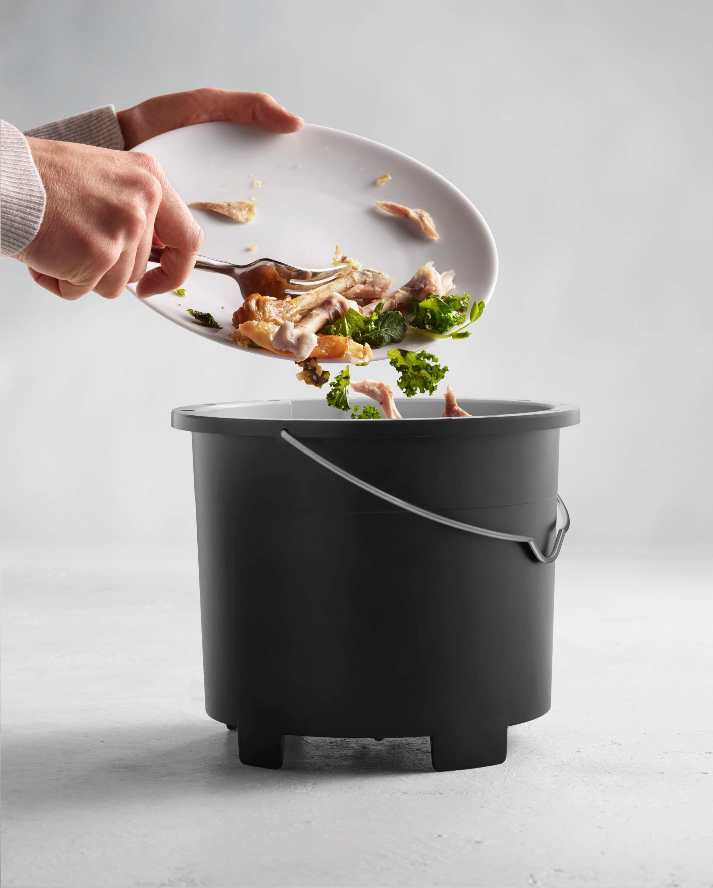 Customer Reviews Vitamix FoodCycler FC50 Bucket and Lid Black 068196