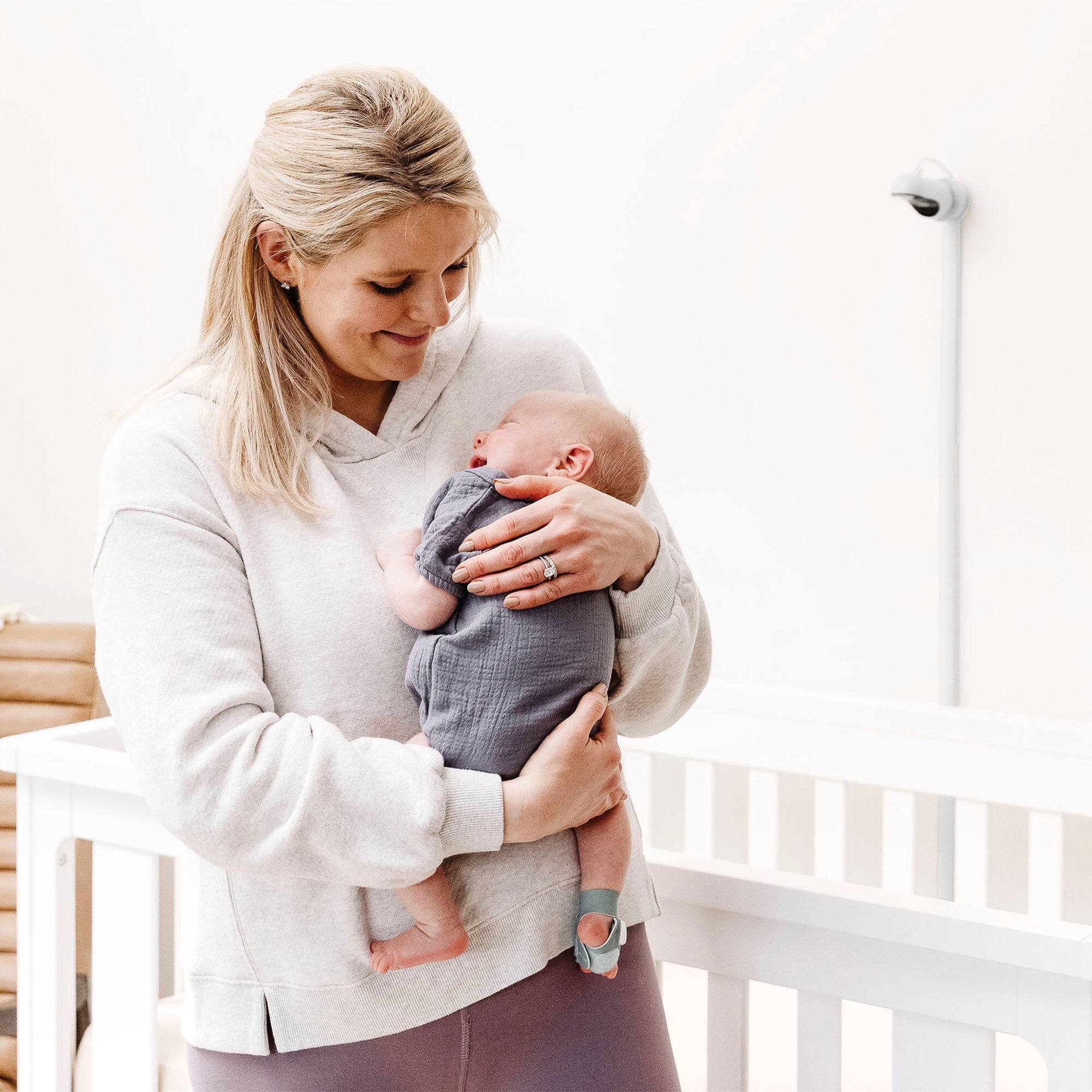 Best Buy Owlet Dream Duo 2 Smart Baby Monitor FDACleared Dream Sock