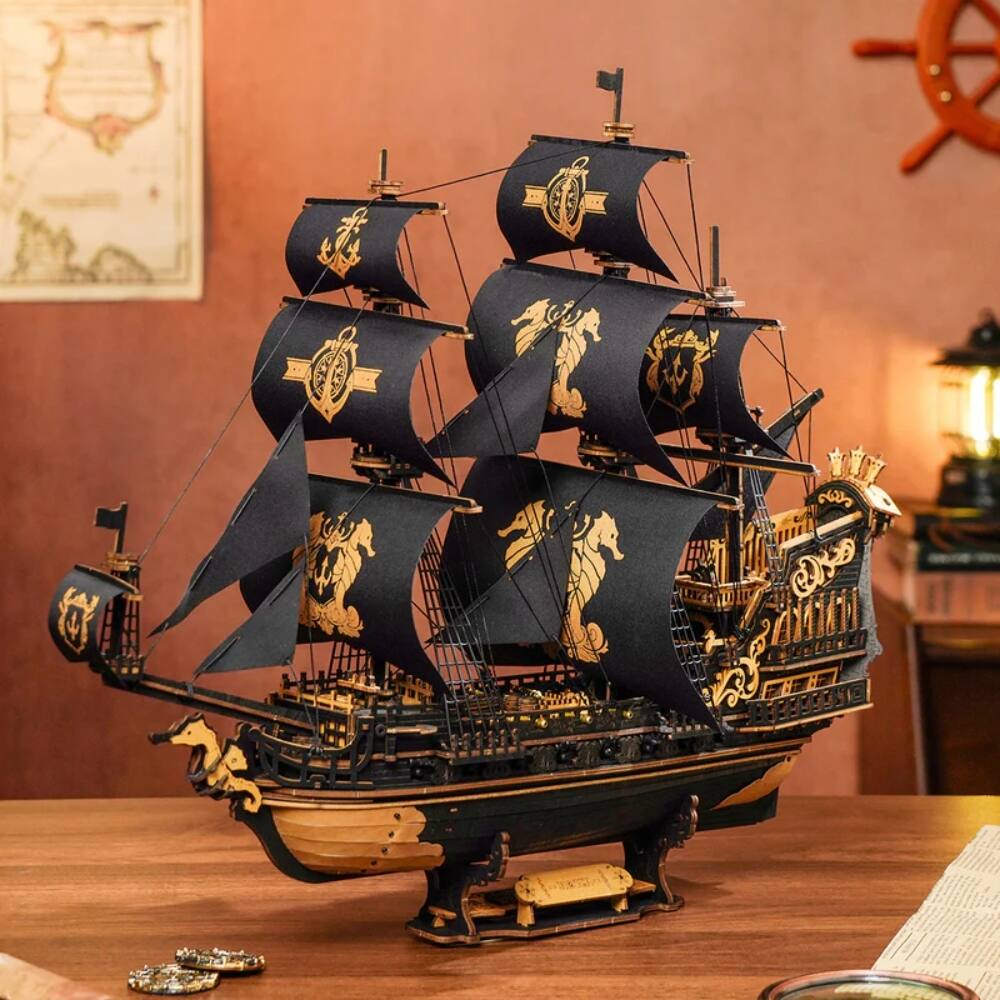 Angle. 3D Puzzle - 3D Puzzle Pirate Ship Seahorse 603pcs DIY.