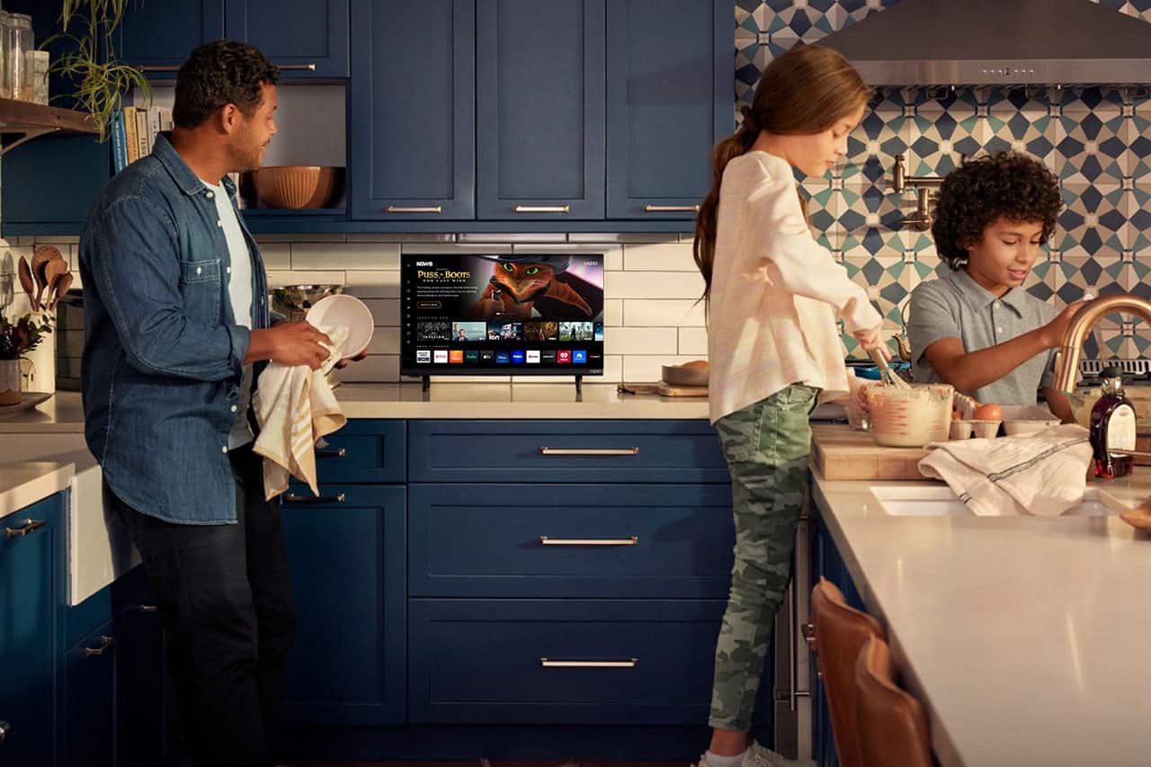 Alt View 1. VIZIO - 32" Class D-Series Full HD Smart TV - Black.