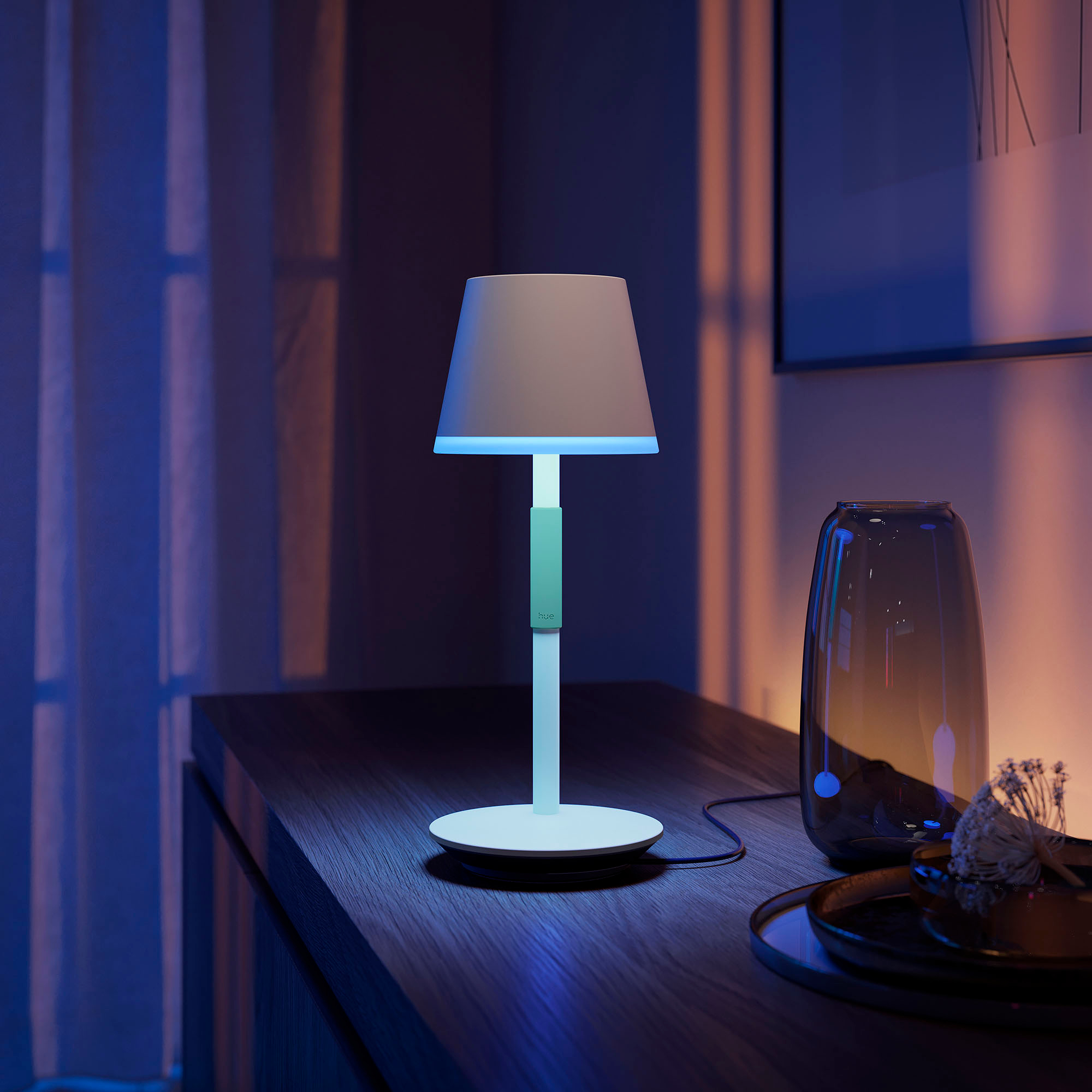 Philips Hue Go Portable Color Changing Smart LED Table Lamp with Bluetooth  7602031U7 - The Home Depot
