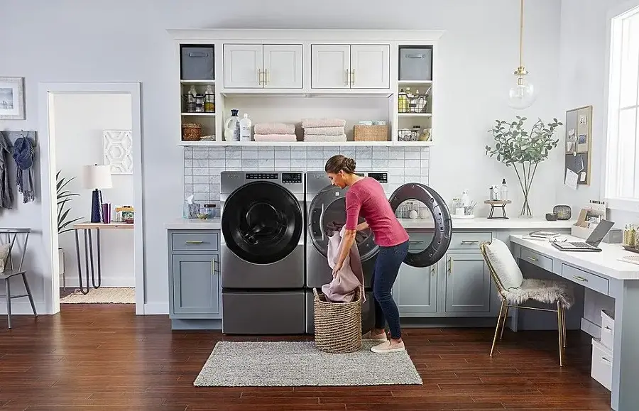 Alt View 19. Whirlpool - 7.4 Cu. Ft. Stackable Electric Dryer with Wrinkle Shield - Chrome Shadow.