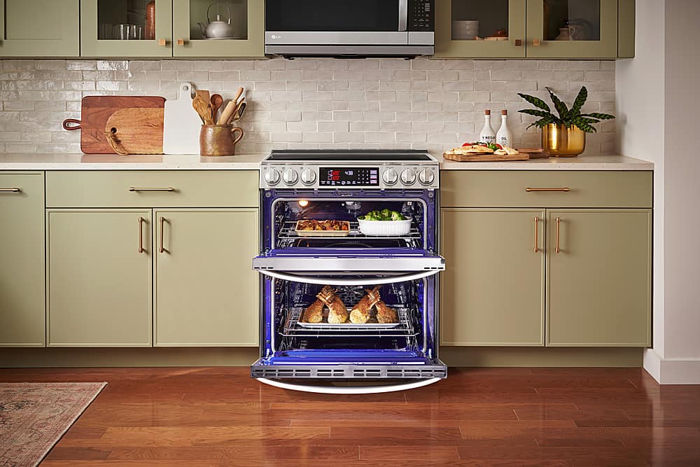 Alt View 24. LG - 7.3 Cu. Ft. Smart Slide-In Double Oven Electric True Convection Range with EasyClean and InstaView - PrintProof Stainless Steel.