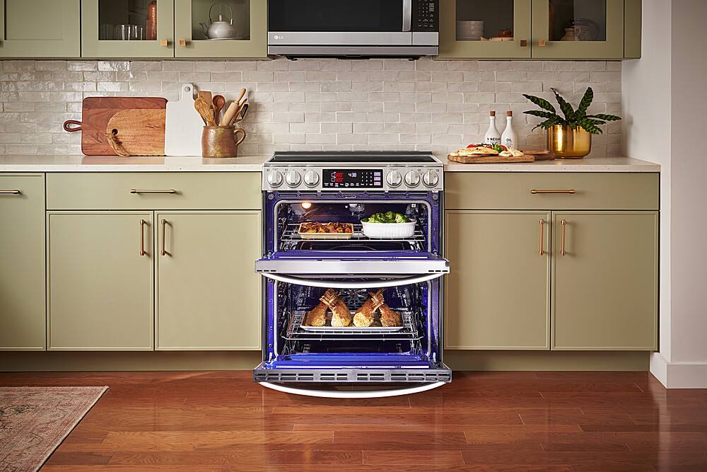 Alt View 24. LG - 7.3 Cu. Ft. Smart Slide-In Double Oven Electric True Convection Range with EasyClean and InstaView - PrintProof Stainless Steel.