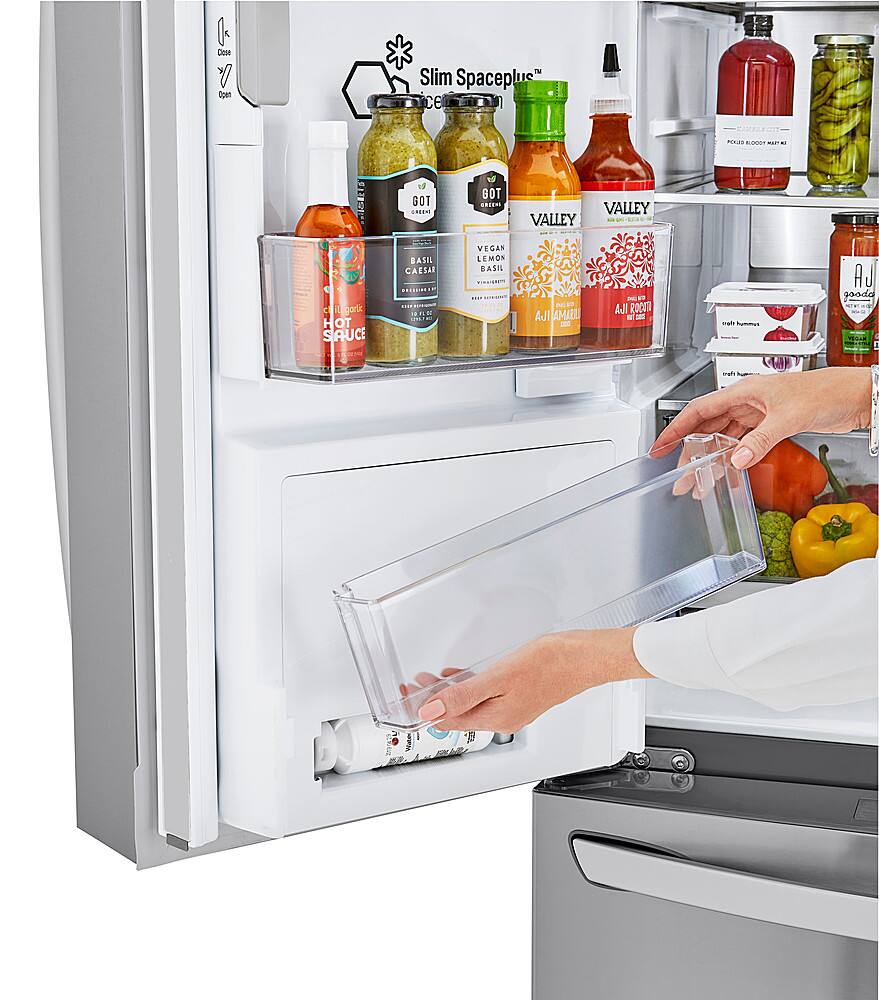 Alt View 18. LG - 29.5 Cu. Ft. 4-Door French Door Smart Refrigerator with Craft Ice - Stainless Steel.