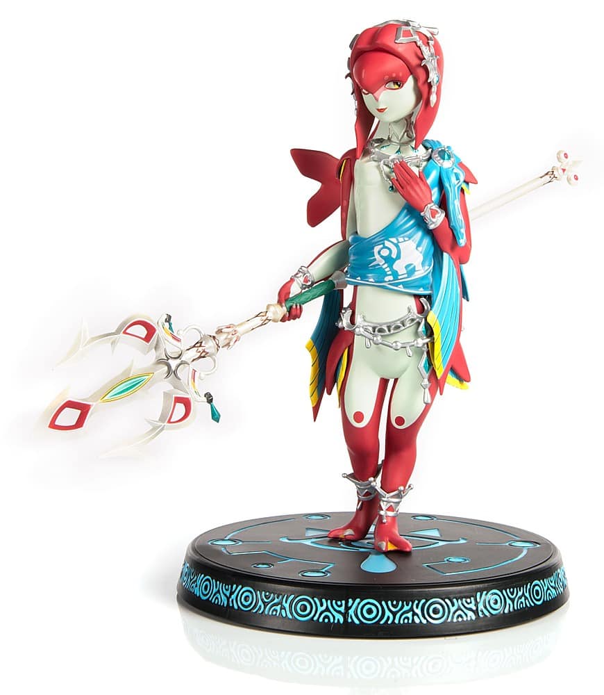  The Legend of Zelda: Breath of the Wild - MIPHA PVC STATUE Collector's  Edition : Toys & Games