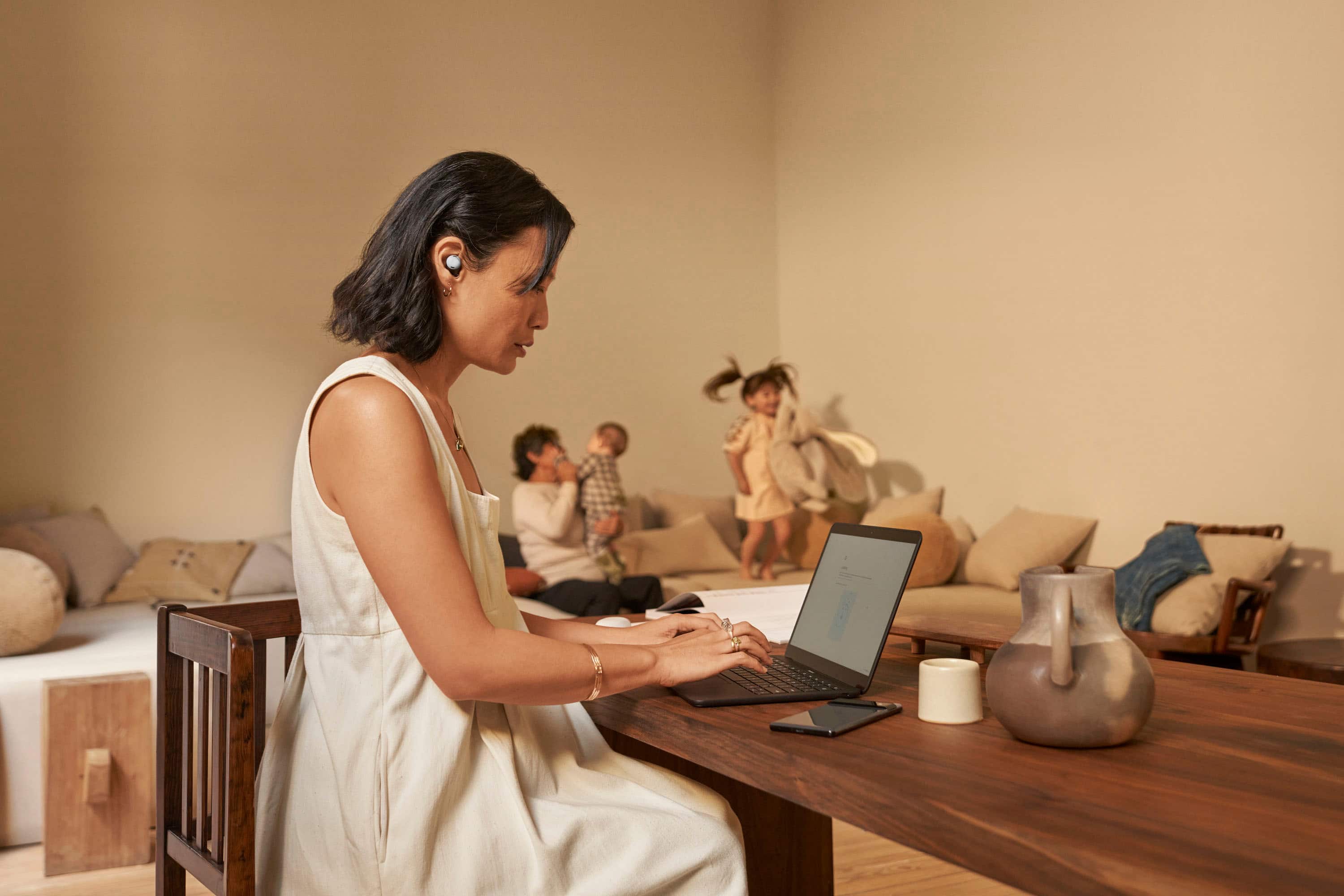 Alt View 18. Google - Pixel Buds Pro True Wireless Noise Cancelling Earbuds - Fog.