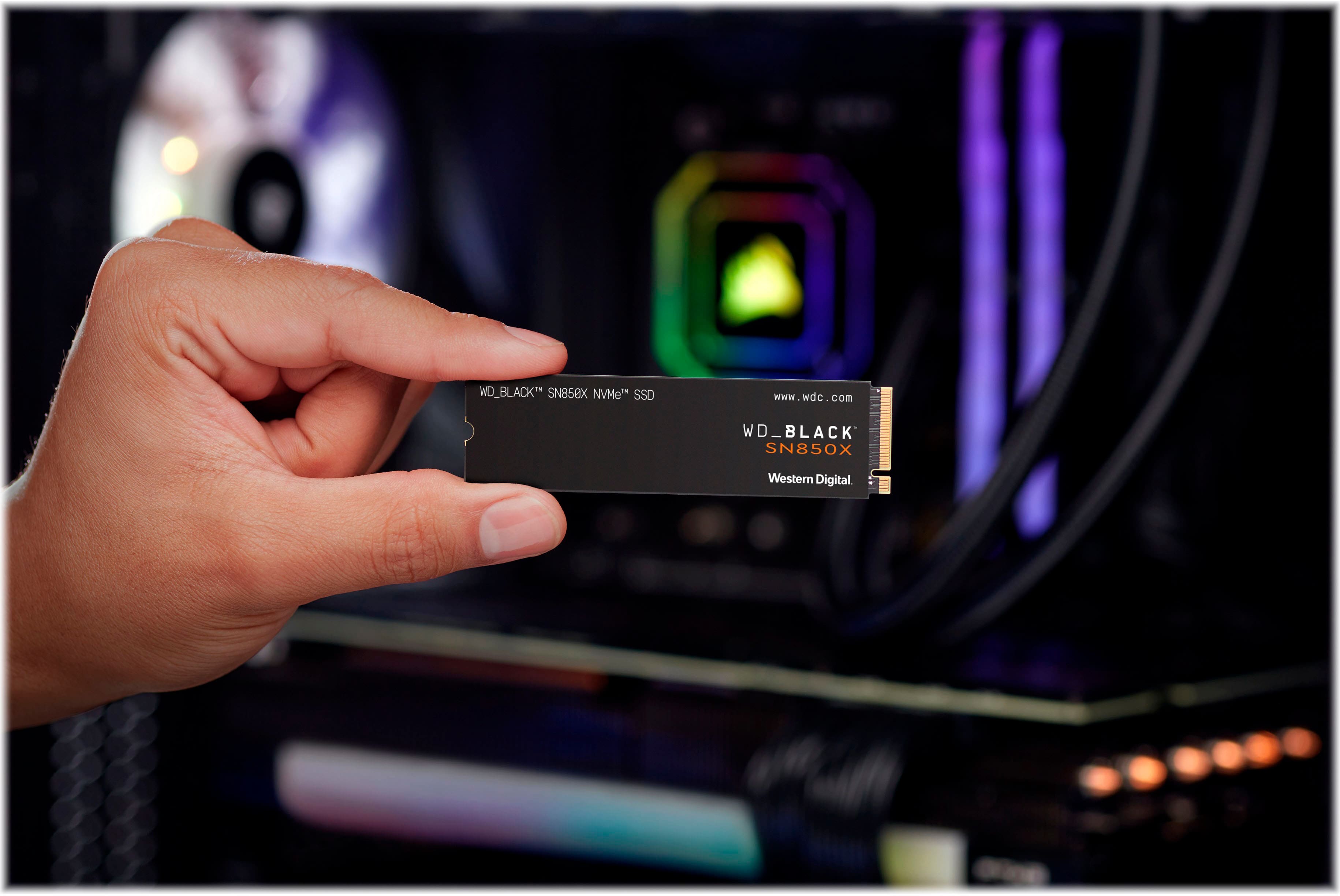 WD_BLACK 1TB SN850X NVMe Internal Gaming SSD Solid State Drive - Gen4 PCIe,  M.2 2280, Up to 7,300 MB/s - WDS100T2X0E