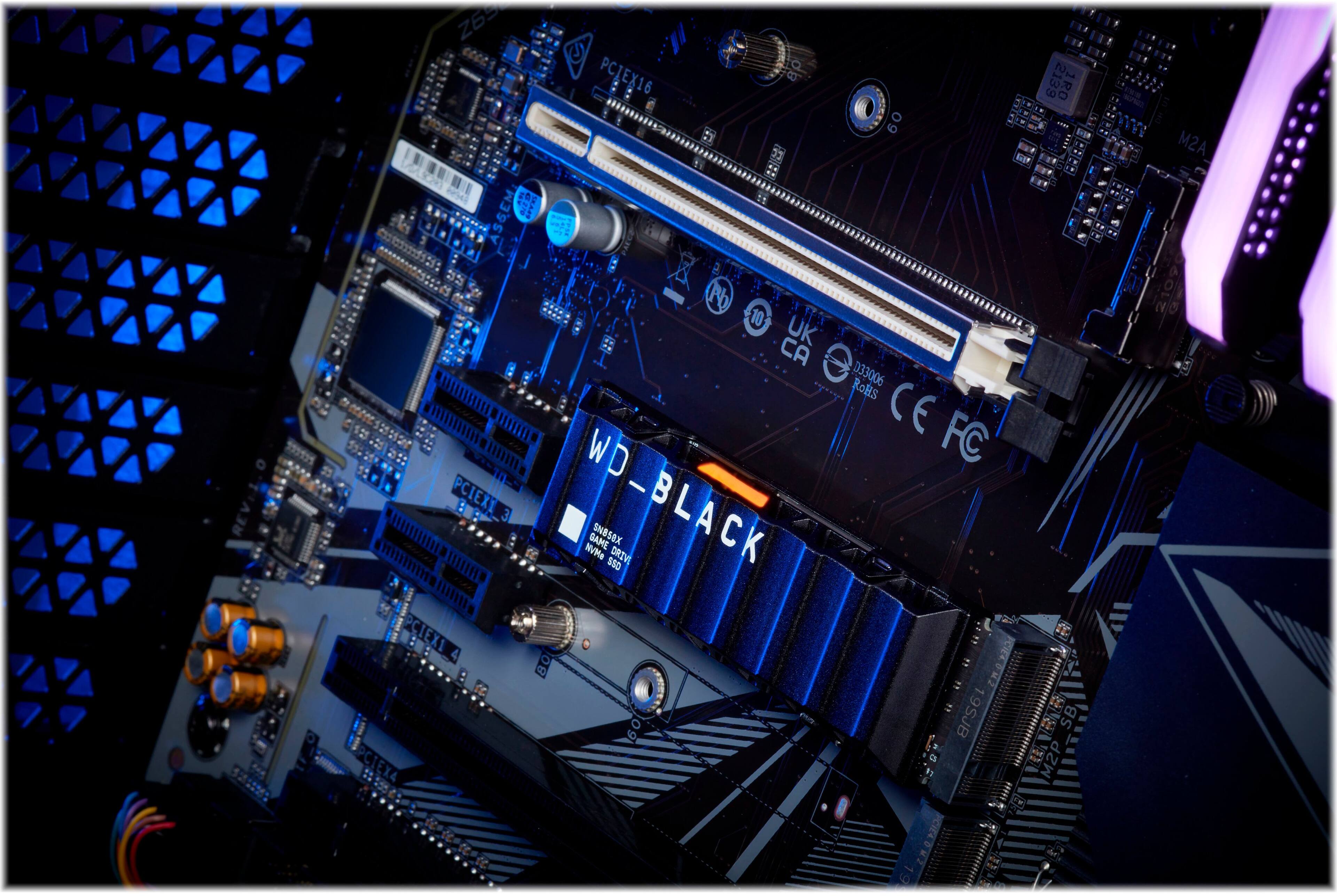 Alt View 13. WD - SN850X 1TB Internal SSD PCIe Gen 4 x4 NVMe with Heatsink for PS5 and Desktops - Black.