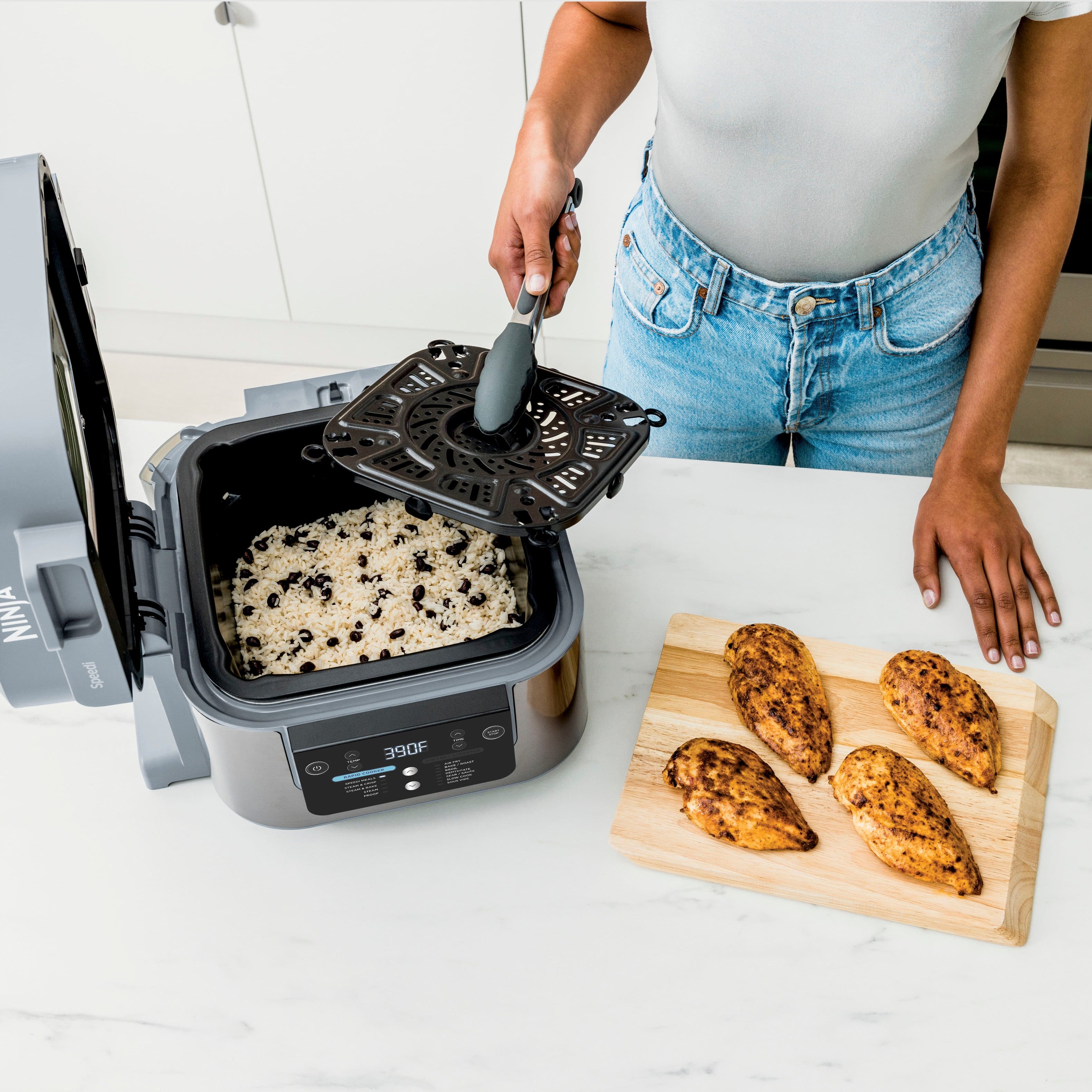 Alt View 16. Ninja - Speedi Air Fryer & Rapid Cooker, 6-Qt. Capacity, 12-in-1 Functionality, 15-Minute Meals - Sea Salt Gray.