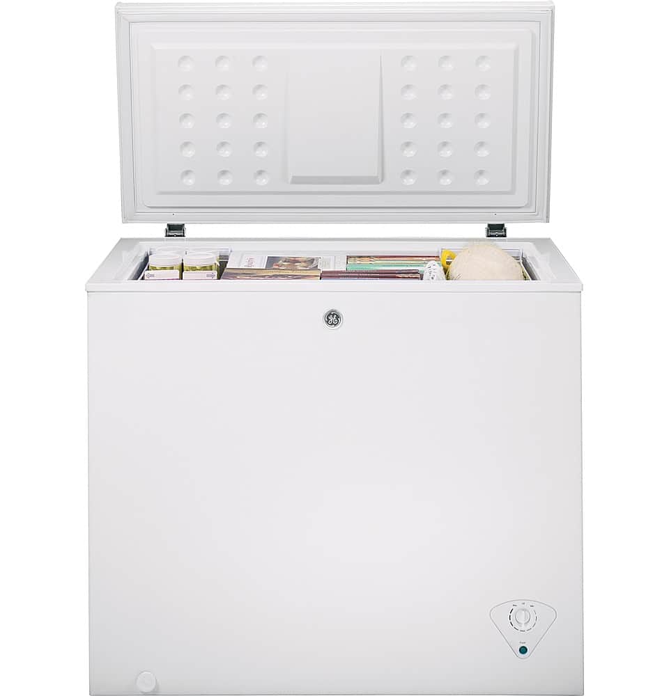 Alt View 1. GE - 7.0 Cu. Ft. Garage-Ready Chest Freezer - White.