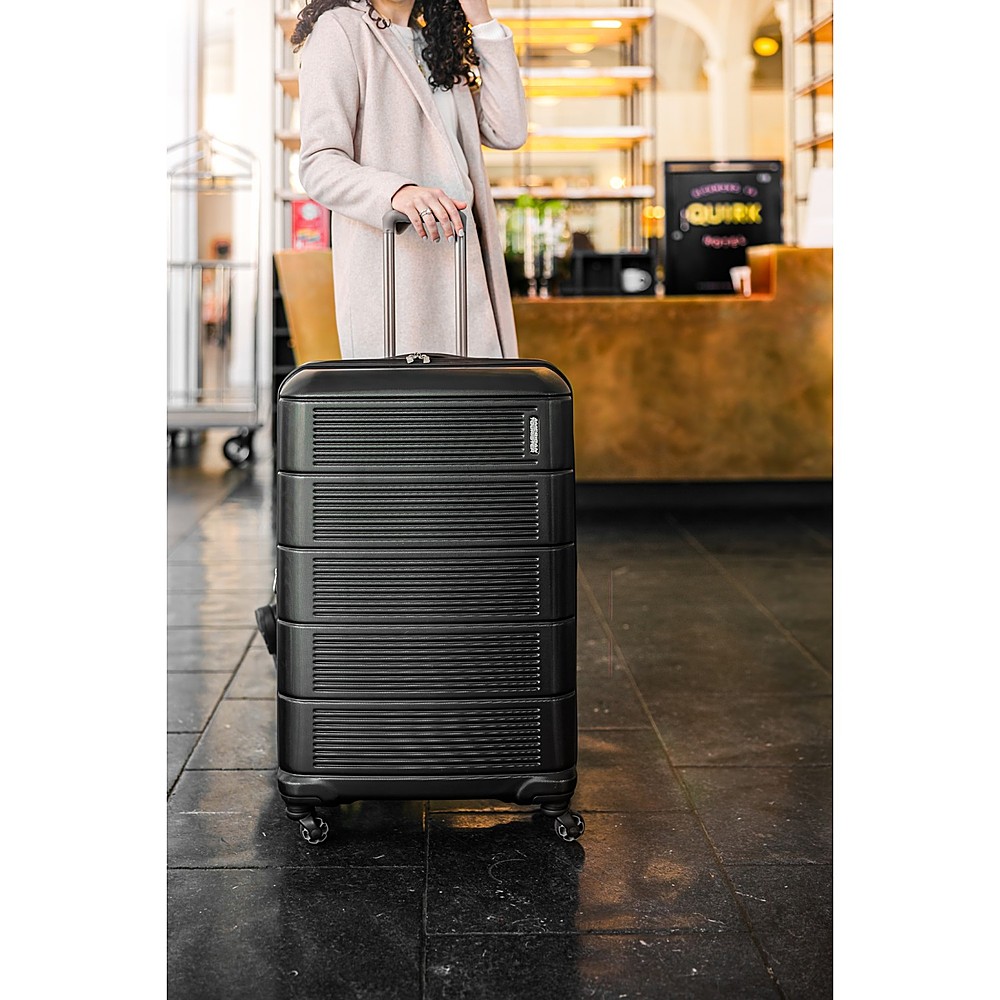 Alt View 18. American Tourister - Stratum 2.0 31" Expandable Spinner Suitcase - Jet Black.