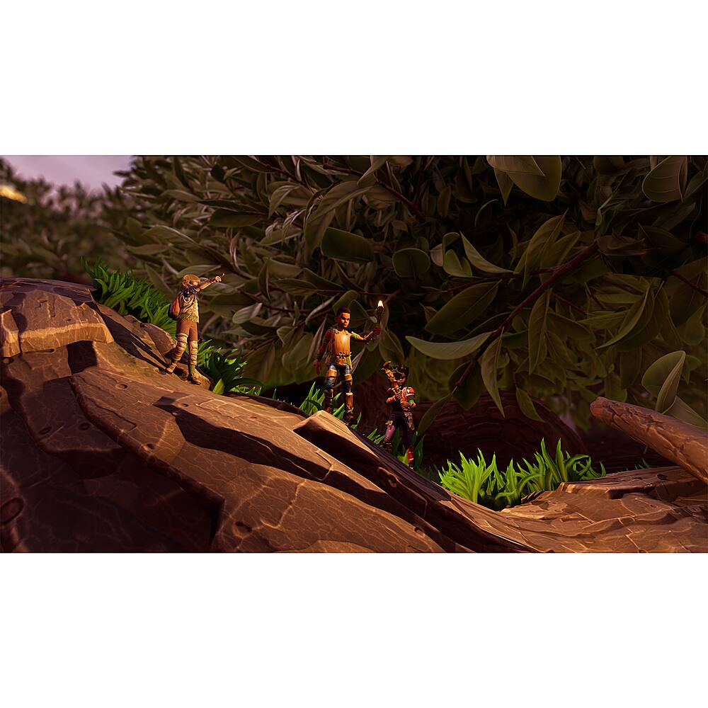 Alt View 11. Microsoft - Grounded.