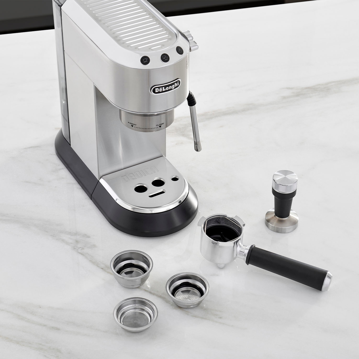 De'Longhi Dedica Arte Pump Espresso Coffee Machines (Beige), EC885.BG