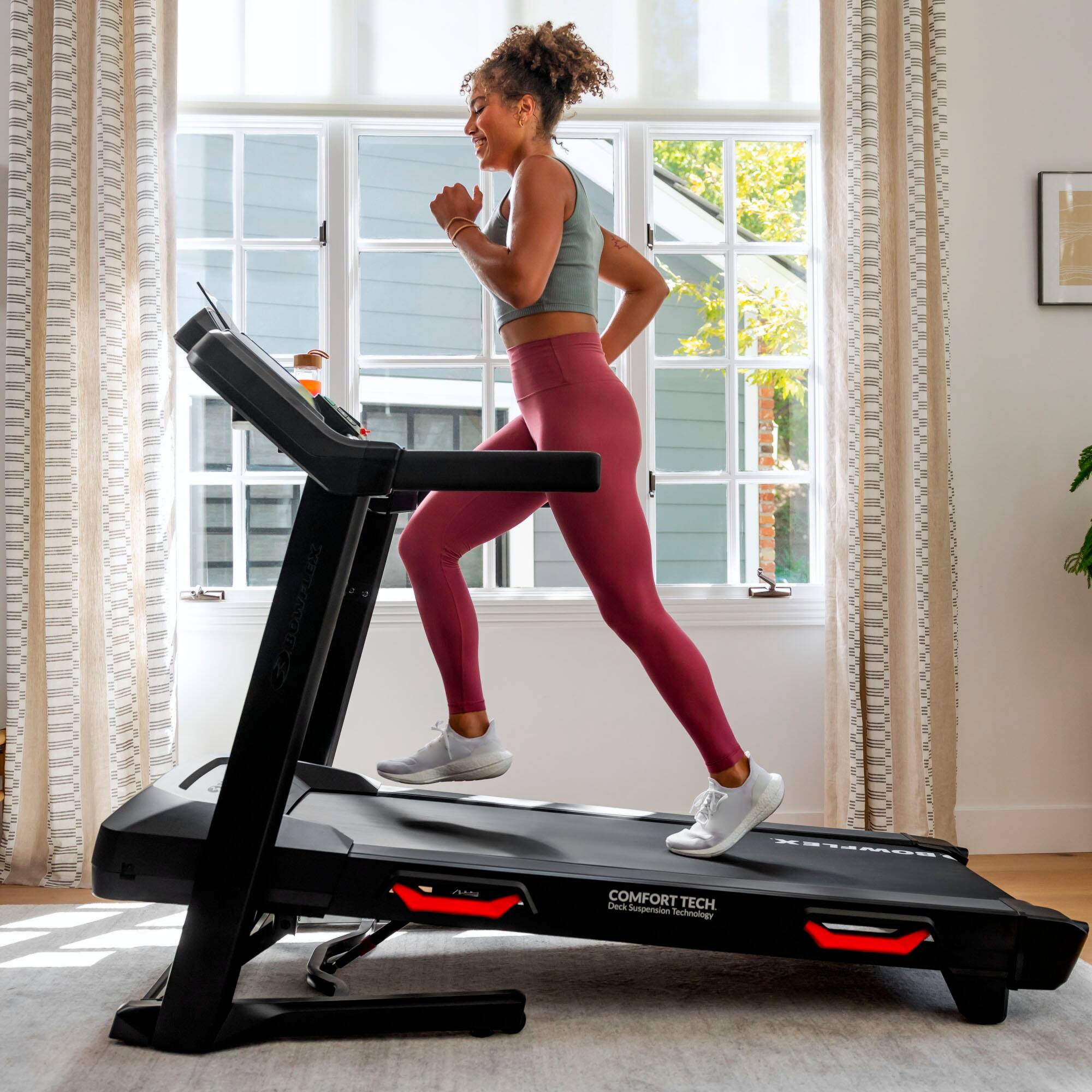 Alt View 17. BXT8J Treadmill - Black.
