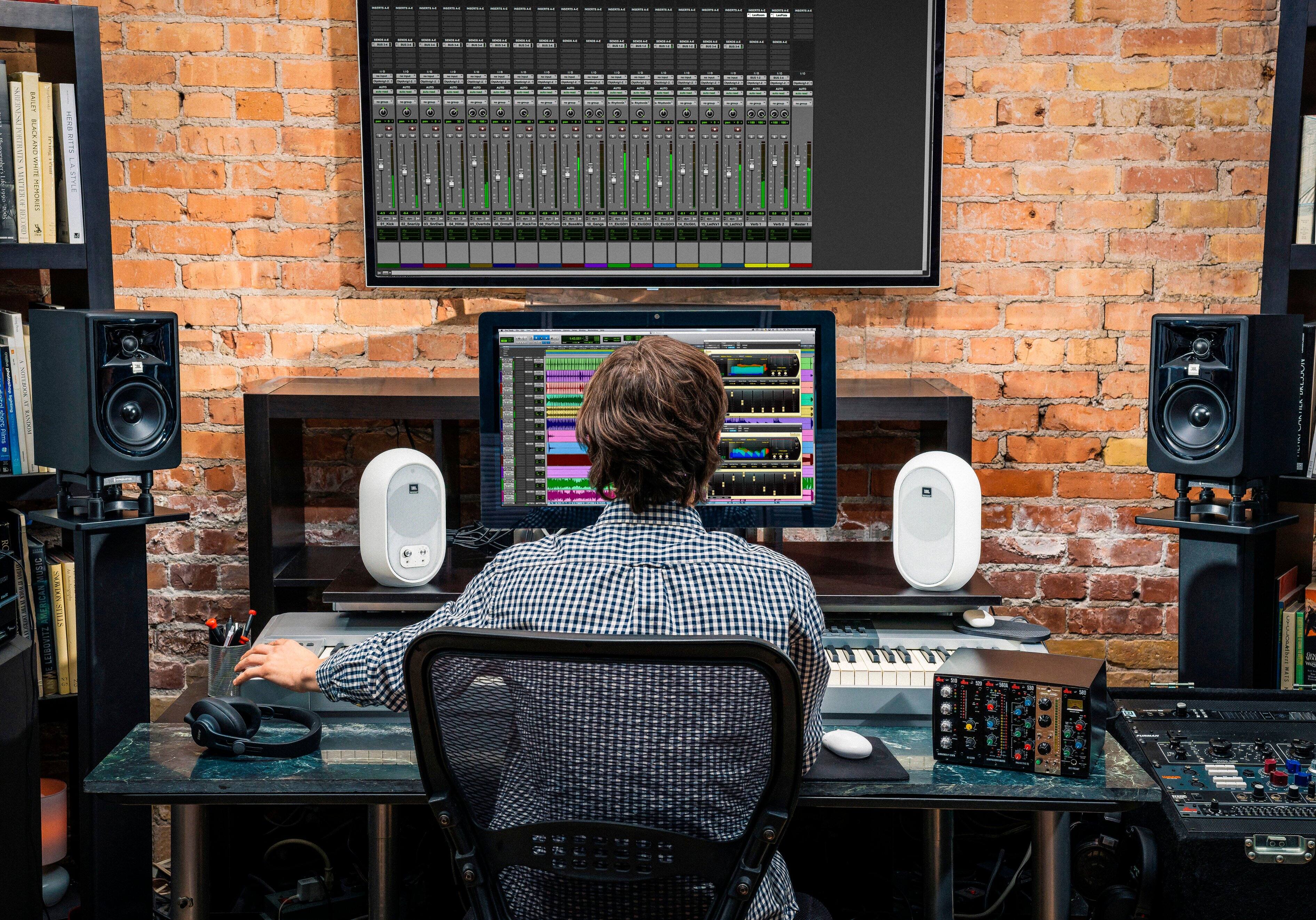 Alt View 12. JBL - 2.0 104BT Powered Desktop Multimedia Speakers with Bluetooth, AUX, RCA, and TRS inputs. - White.