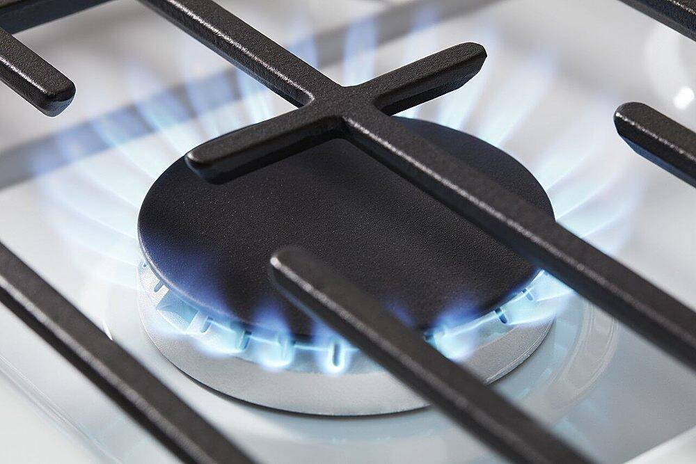 Angle. Whirlpool - 5.1 Cu. Ft. Freestanding Gas Range with Broiler Drawer - White.