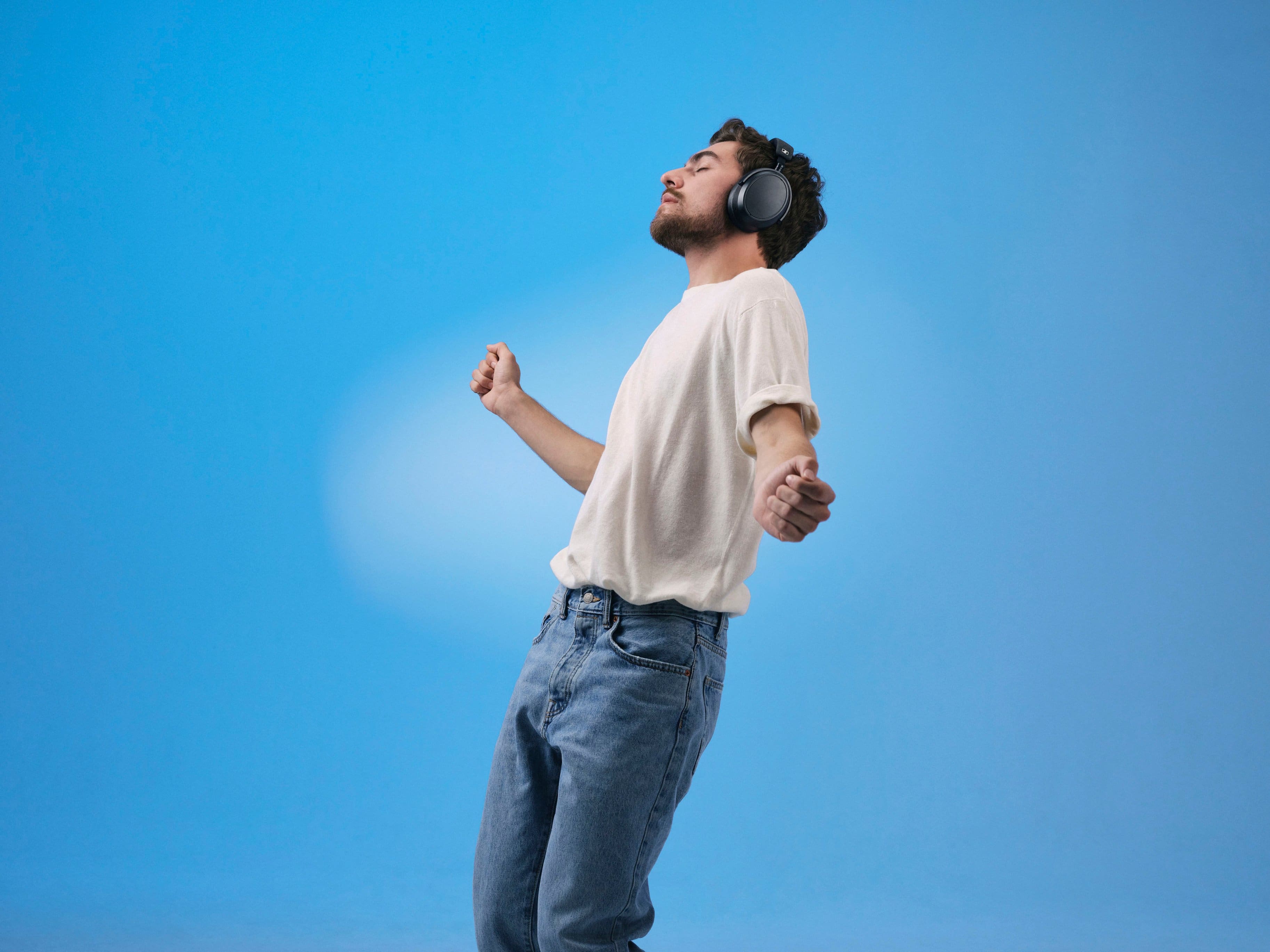 Alt View 24. Sennheiser - Momentum 4 Wireless Adaptive Noise-Canceling Over-The-Ear Headphones - Black.