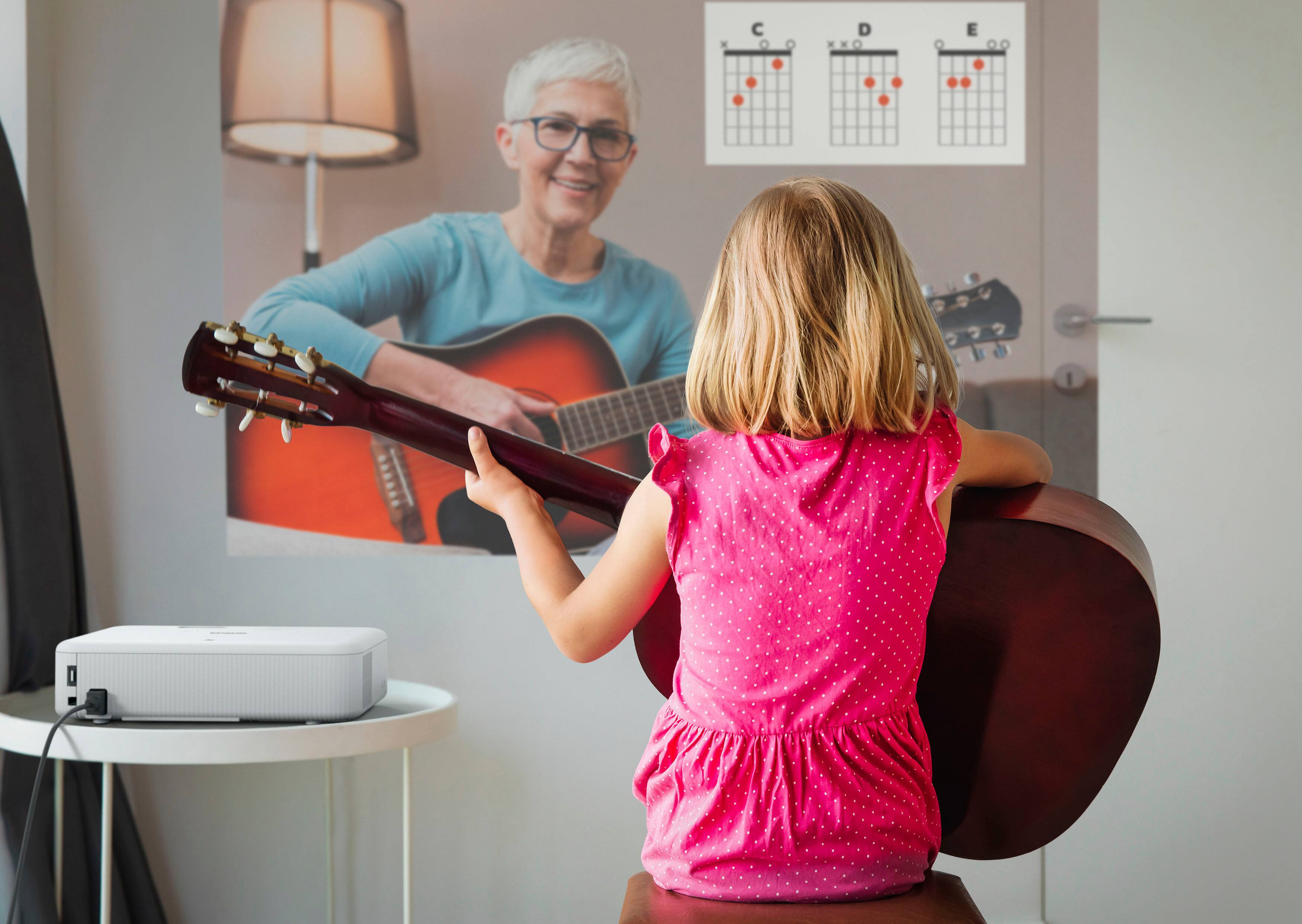 Alt View 17. Epson - EpiqVision Flex CO-FH02 Full HD 1080p Smart Streaming Portable Projector, 3-Chip 3LCD, Android TV, Bluetooth - White.