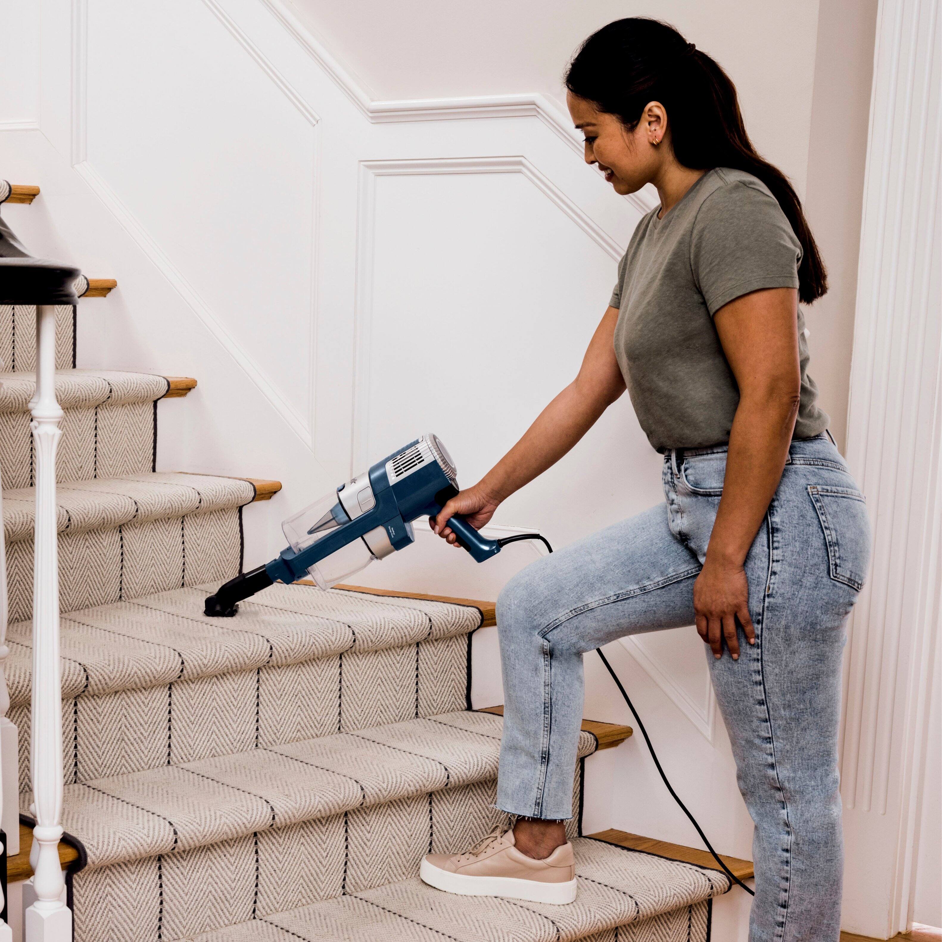 Alt View 15. Shark - Stratos UltraLight Corded Stick Vacuum with DuoClean PowerFins HairPro, Self-Cleaning Brushroll, Odor Neutralizer - Navy.