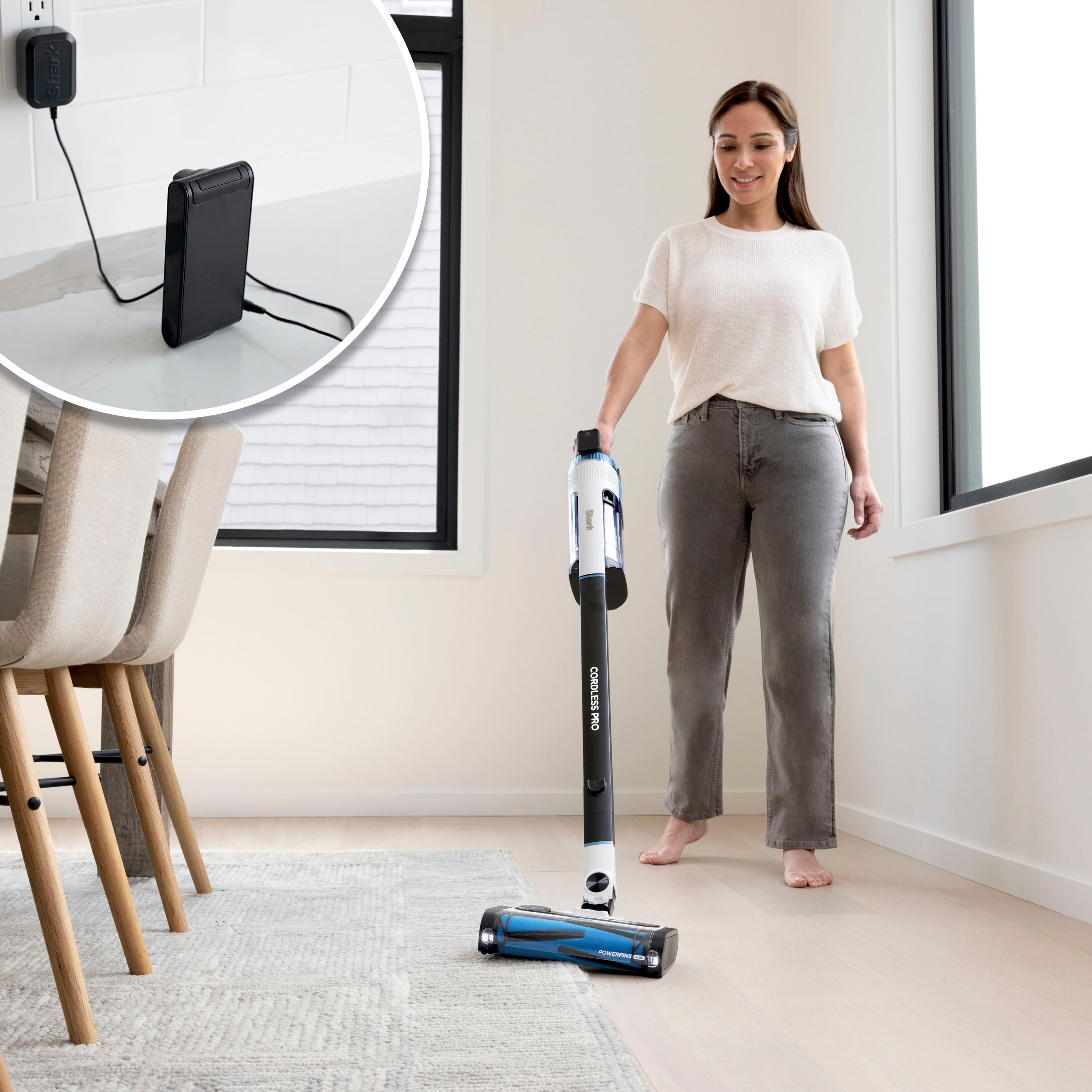 Up to 40 minutes of runtime* Removable battery to charge anywhere in your home, delivering up to 40 minutes of runtime. *Measured at the hand vac in ECO mode.