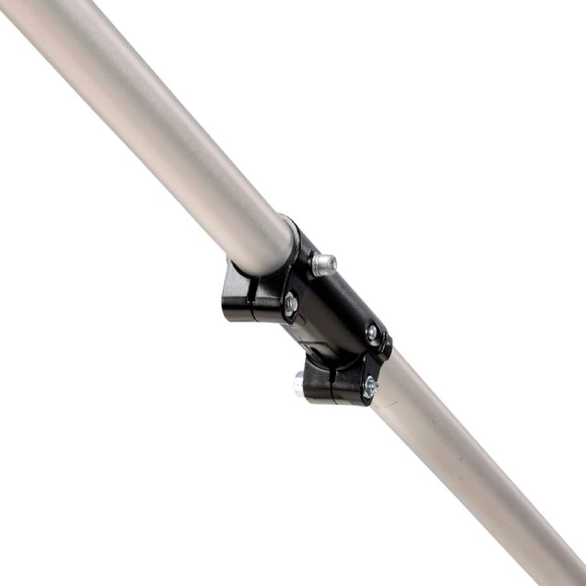 Alt View 12. Greenworks - 80-Volt 10-Inch Brushless Cordless Pole Saw with 14.5 foot reach (1 x 2Ah Battery and Charger) - Green.