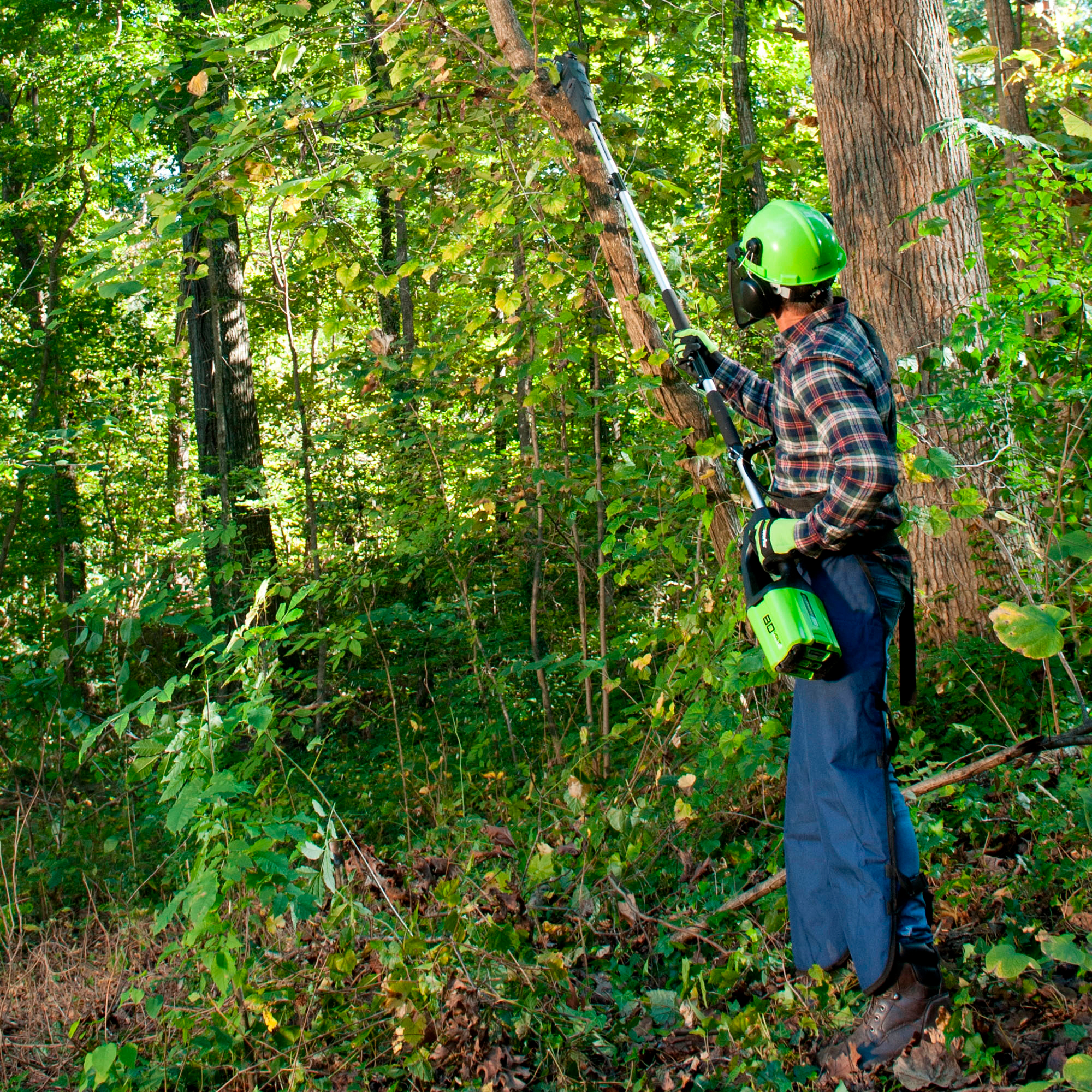 Alt View 17. Greenworks - 80-Volt 10-Inch Brushless Cordless Pole Saw with 14.5 foot reach (1 x 2Ah Battery and Charger) - Green.