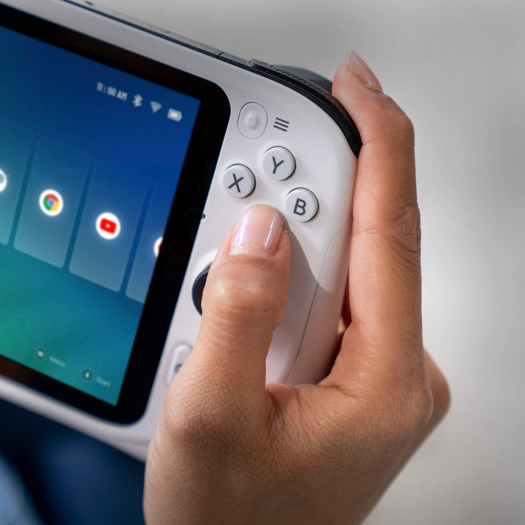 Logitech are making a cloud gaming handheld with Tencent