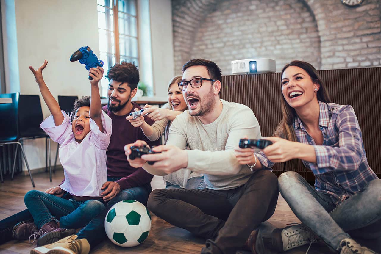 Alt View 14. Epson - Home Cinema 2350 4K PRO-UHD Smart Streaming Projector with Android TV - White.