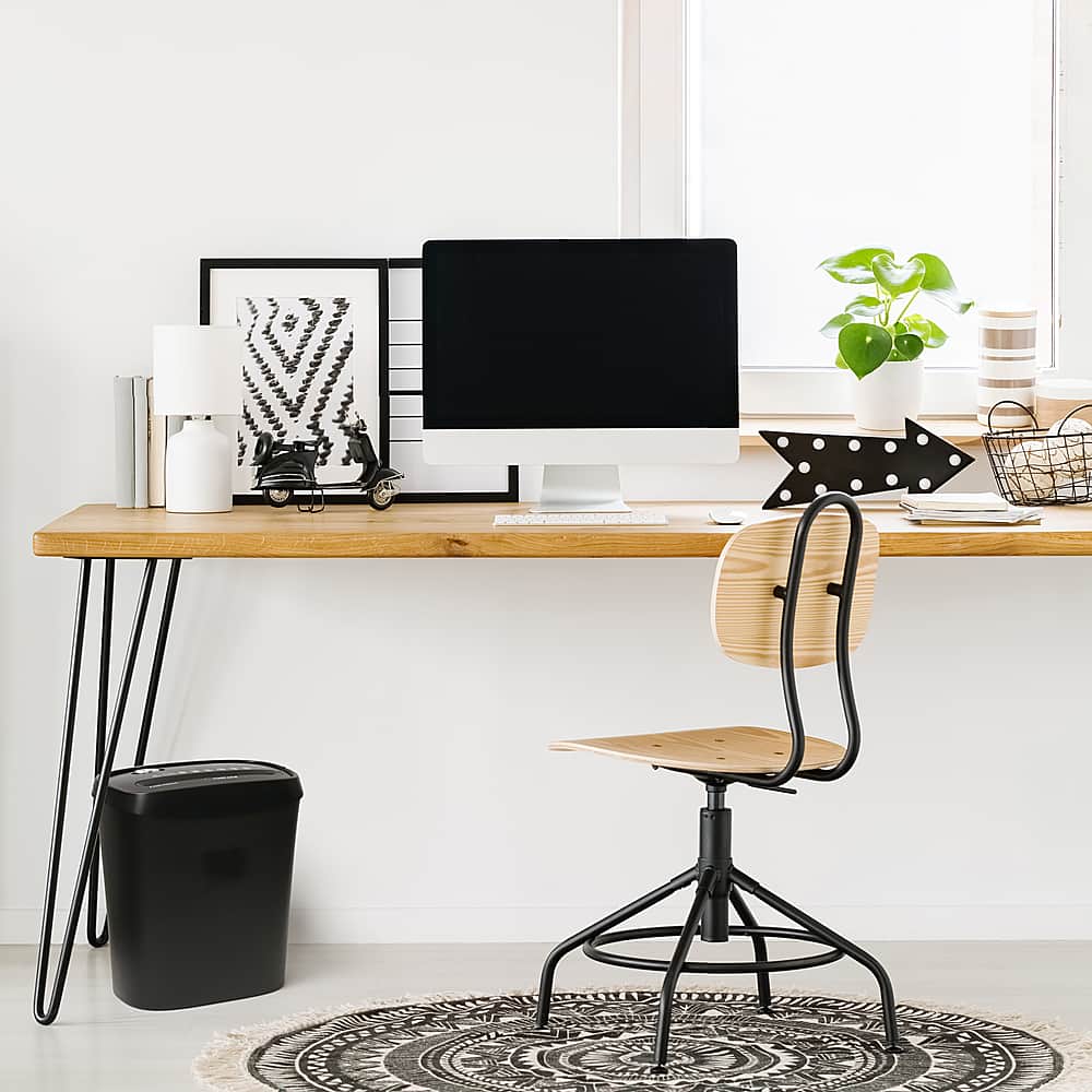 Alt View 14. Honeywell - 9-Sheet Crosscut Paper Shredder - Black.